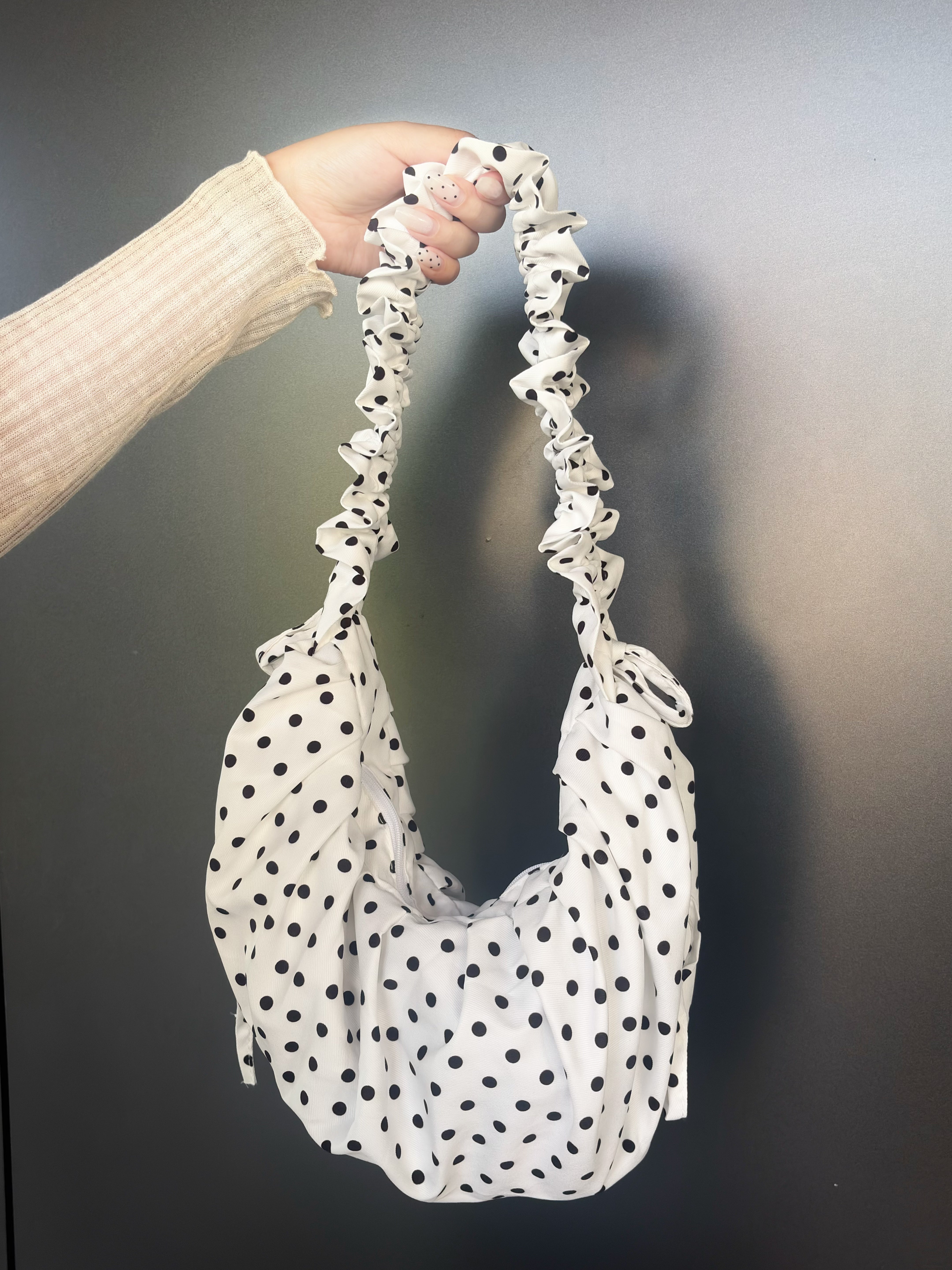 バルーンバッグ ころりんバッグ デニム ドット ドットフリルバルーンバッグ OV0010 – YOLO（ヨロ）｜ファッション通販