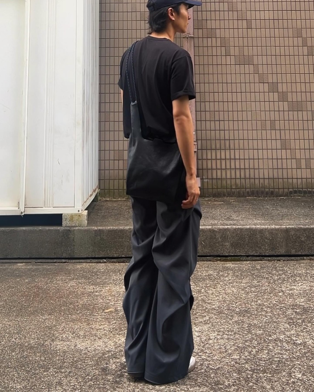 ワイドストレートグレーパンツ NA0004