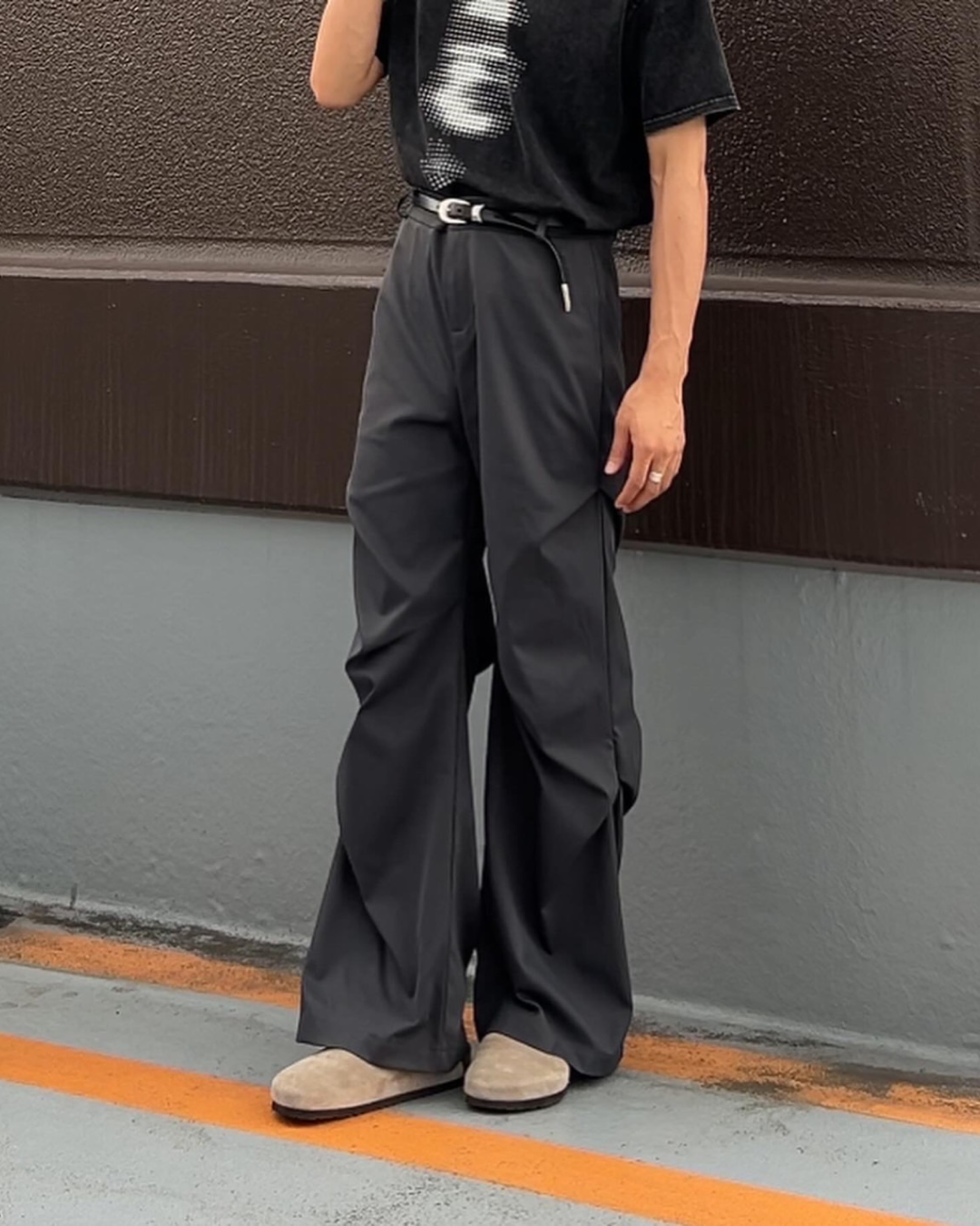 ワイドストレートグレーパンツ NA0004