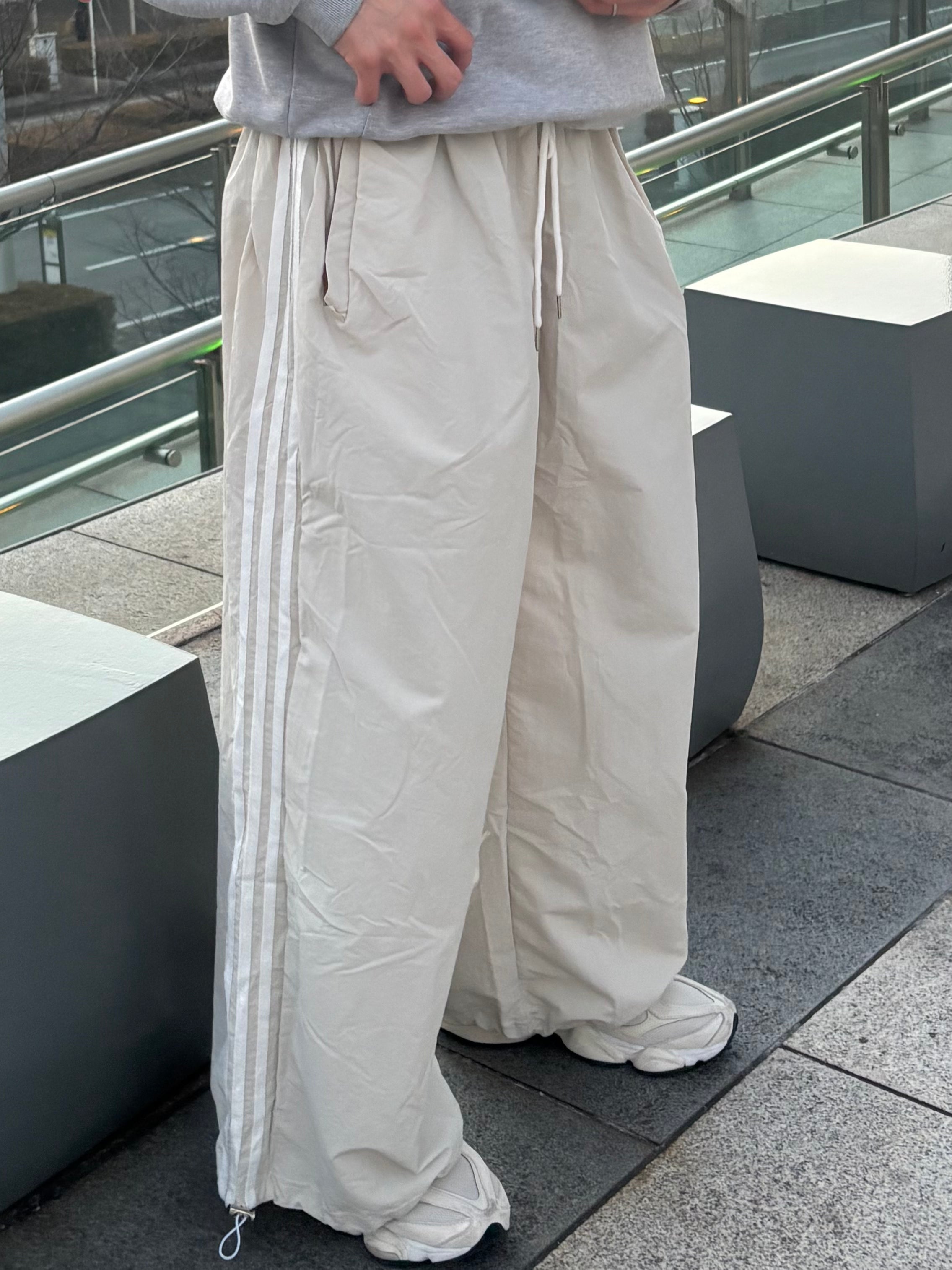 ストレートワイドレッグラインパンツ CM0107 – YOLO（ヨロ