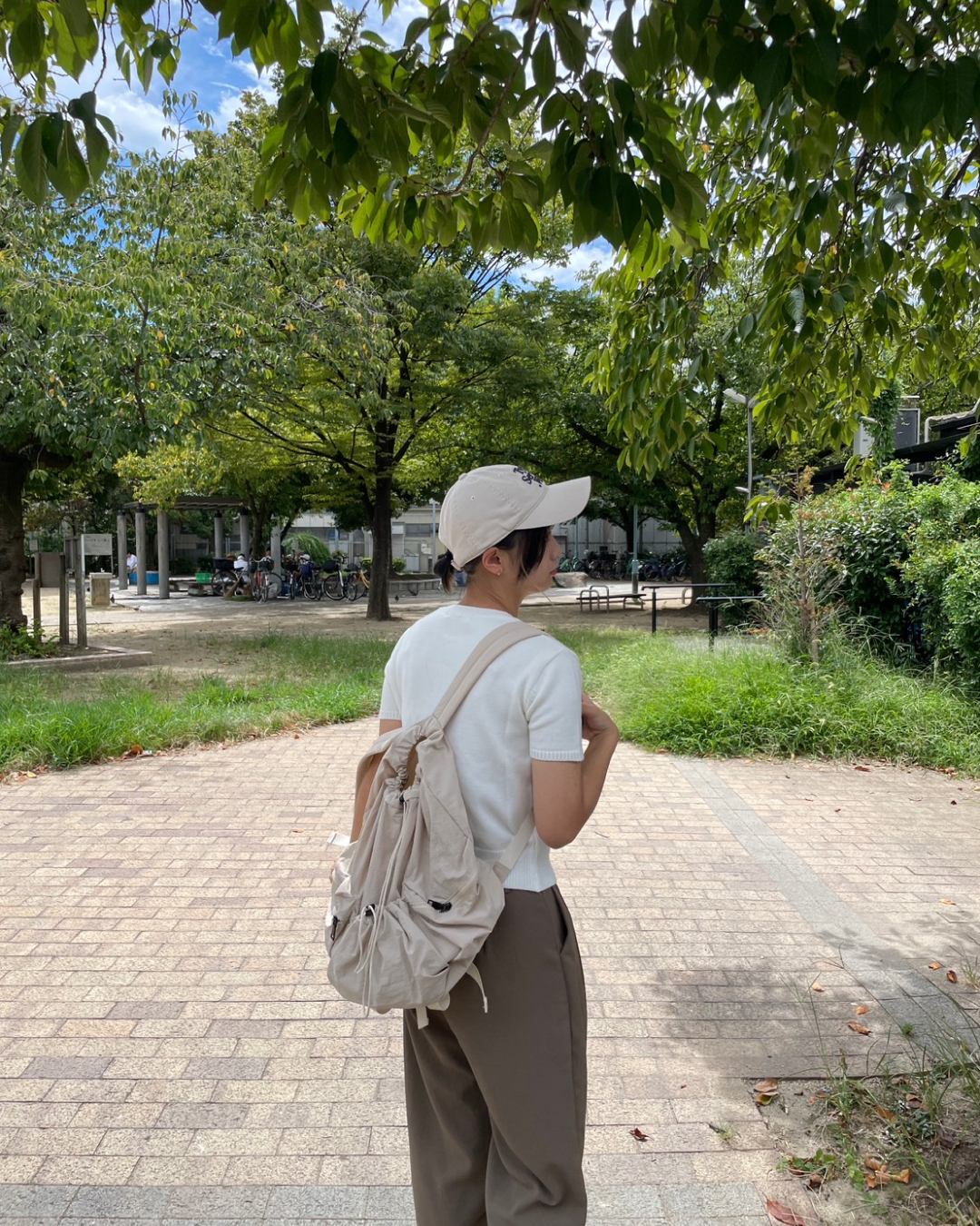 Casual pleated backpack K0001