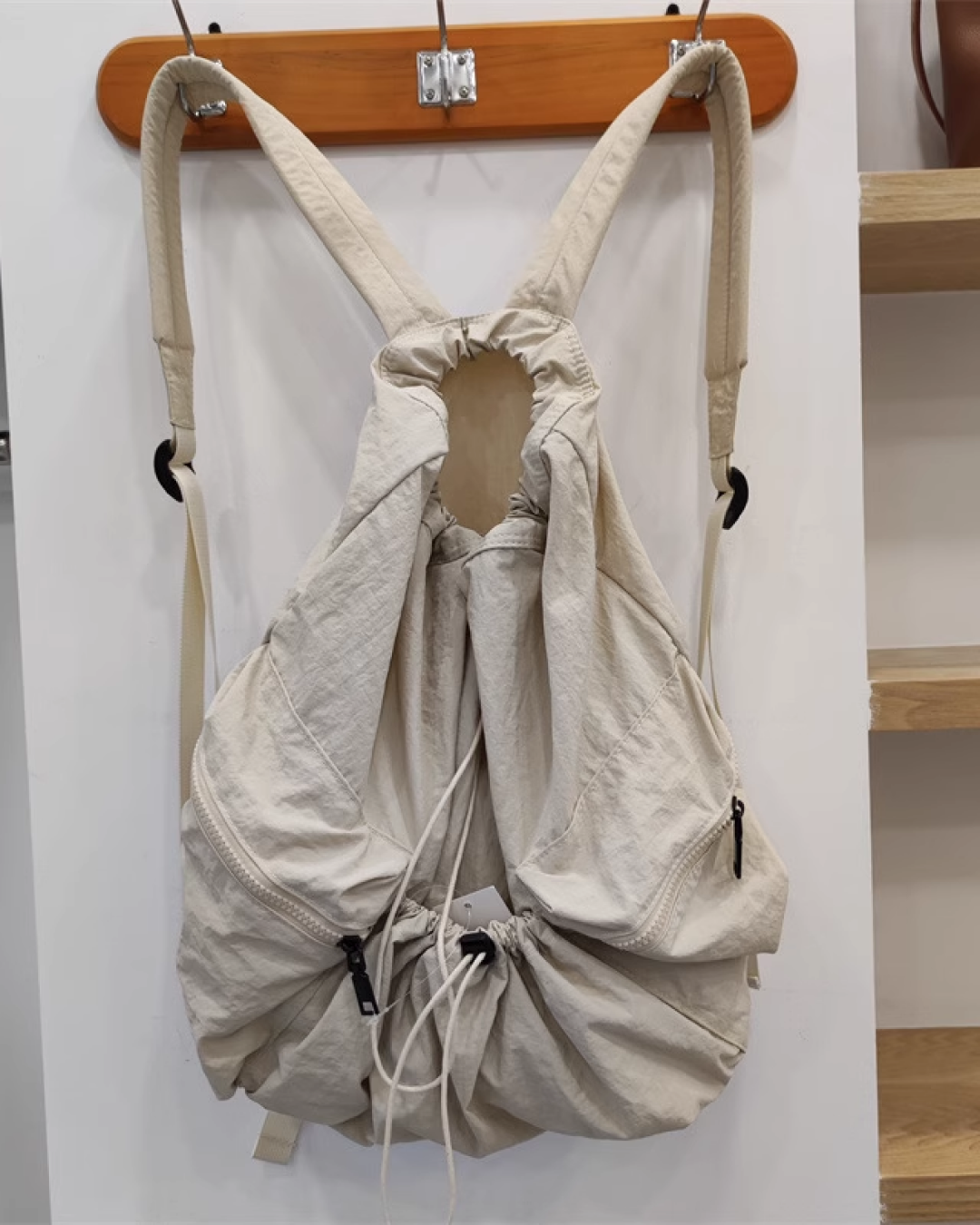 Casual pleated backpack K0001