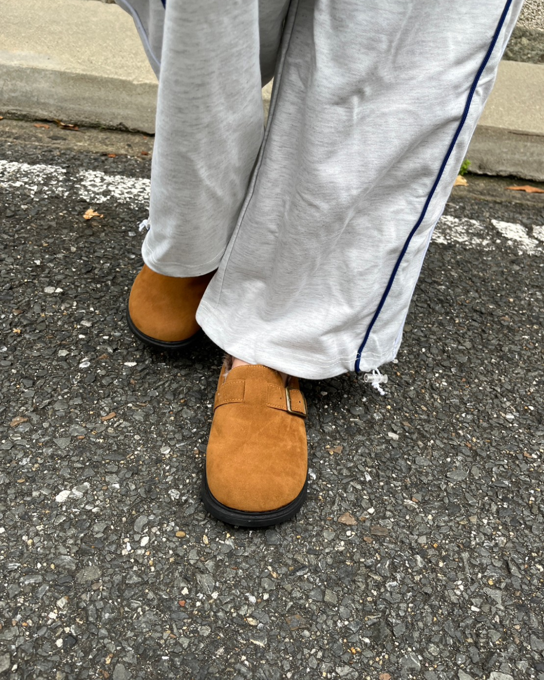 Loose line sweatpants K0007