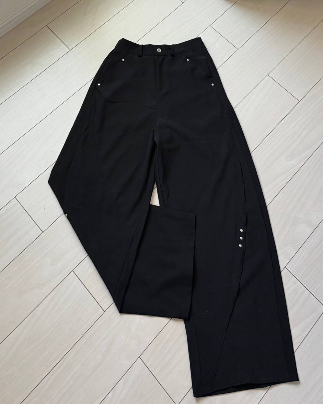 スタッズデザインワイドパンツ K0374