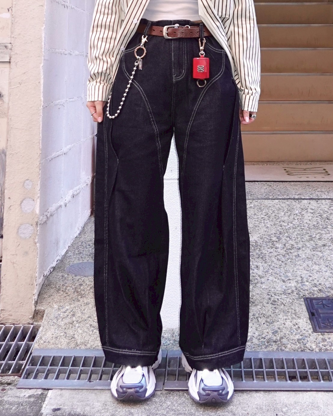 ステッチカーブデニムパンツ K1087