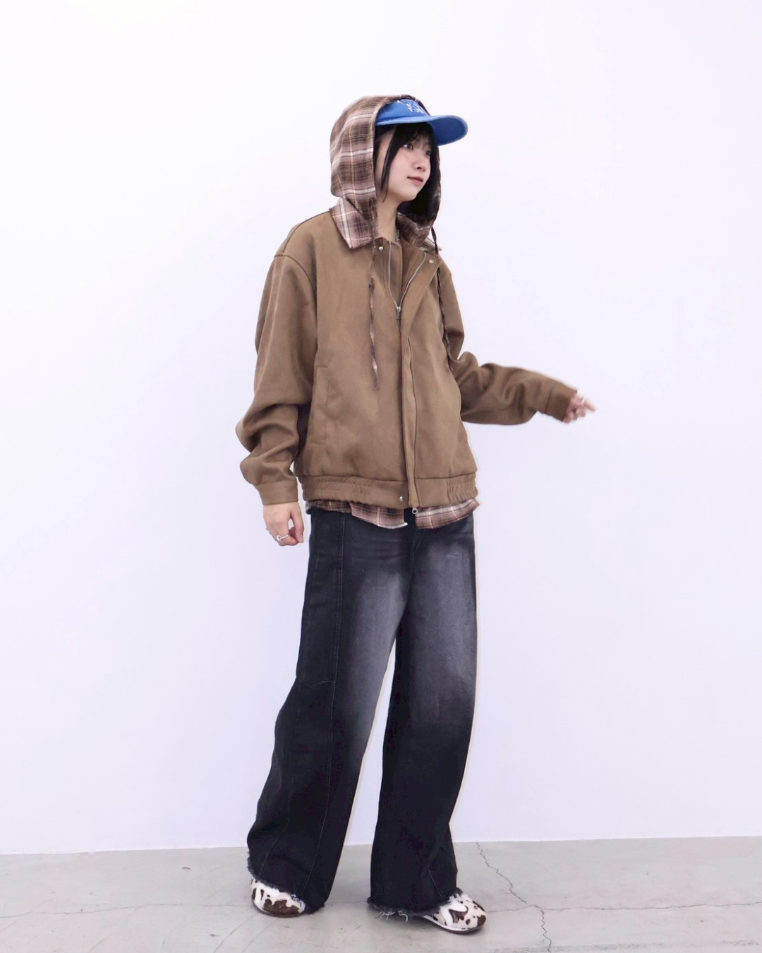 ウォッシュブラックワイドデニムパンツ K1090