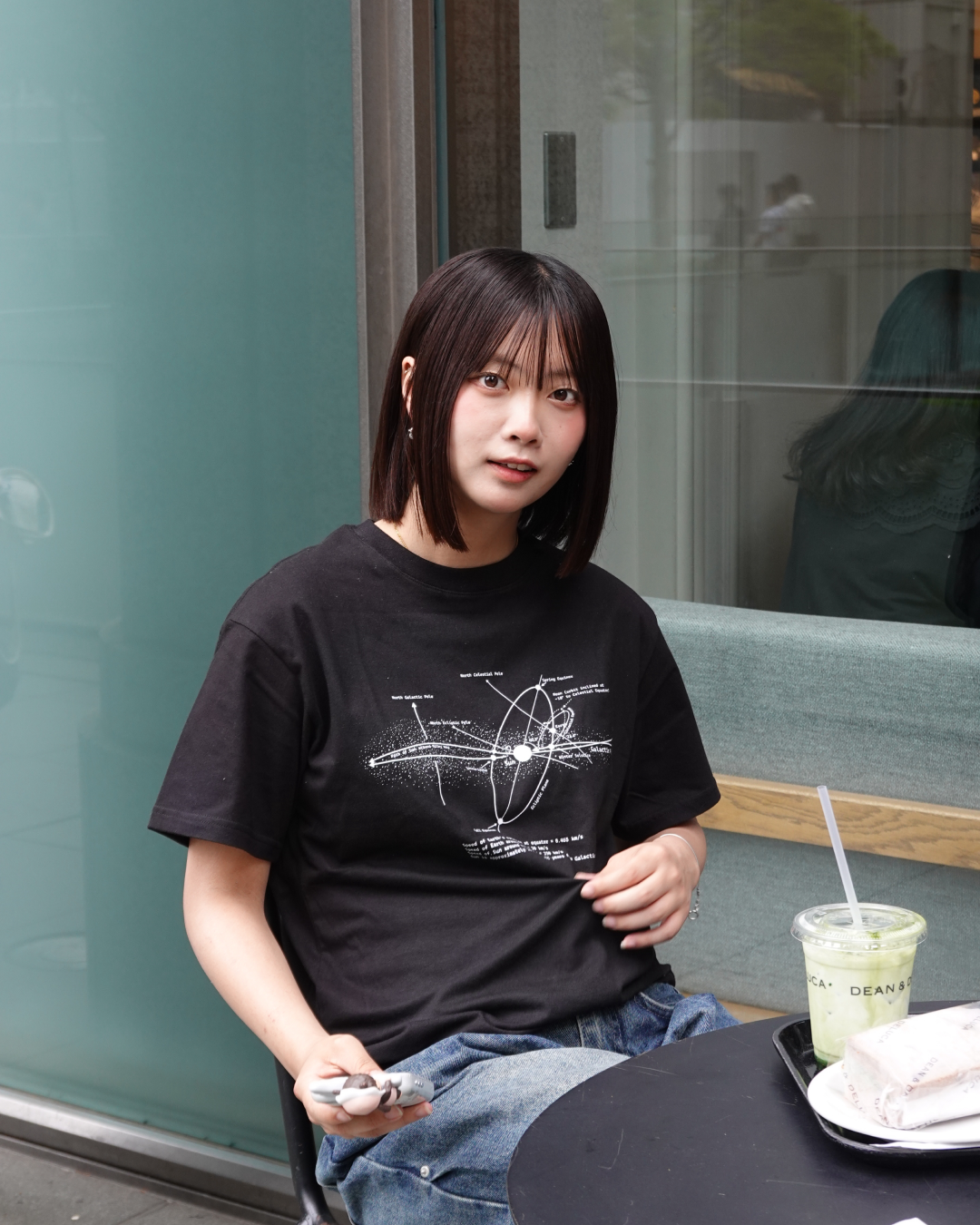 オービットグラフィック半袖Tシャツ K3180