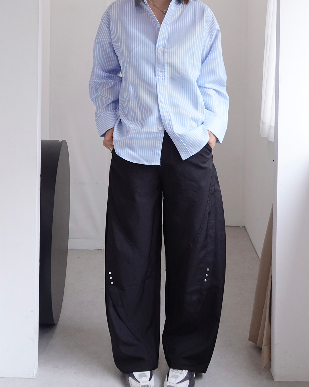 【再販】スタッズデザインワイドパンツ K0374