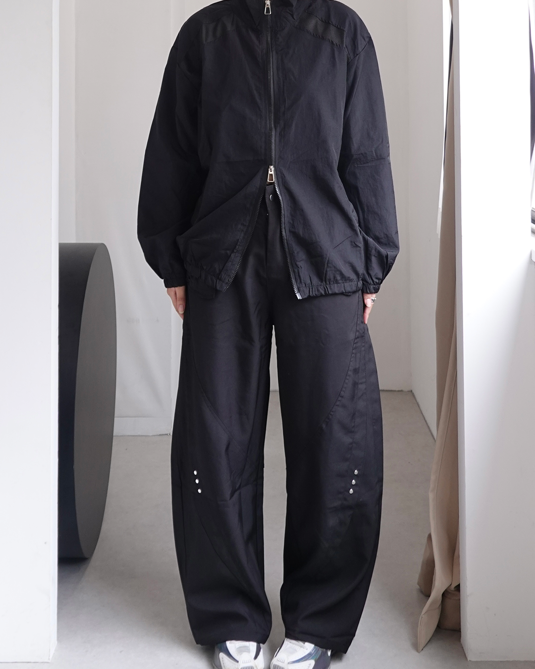 【再販】スタッズデザインワイドパンツ K0374