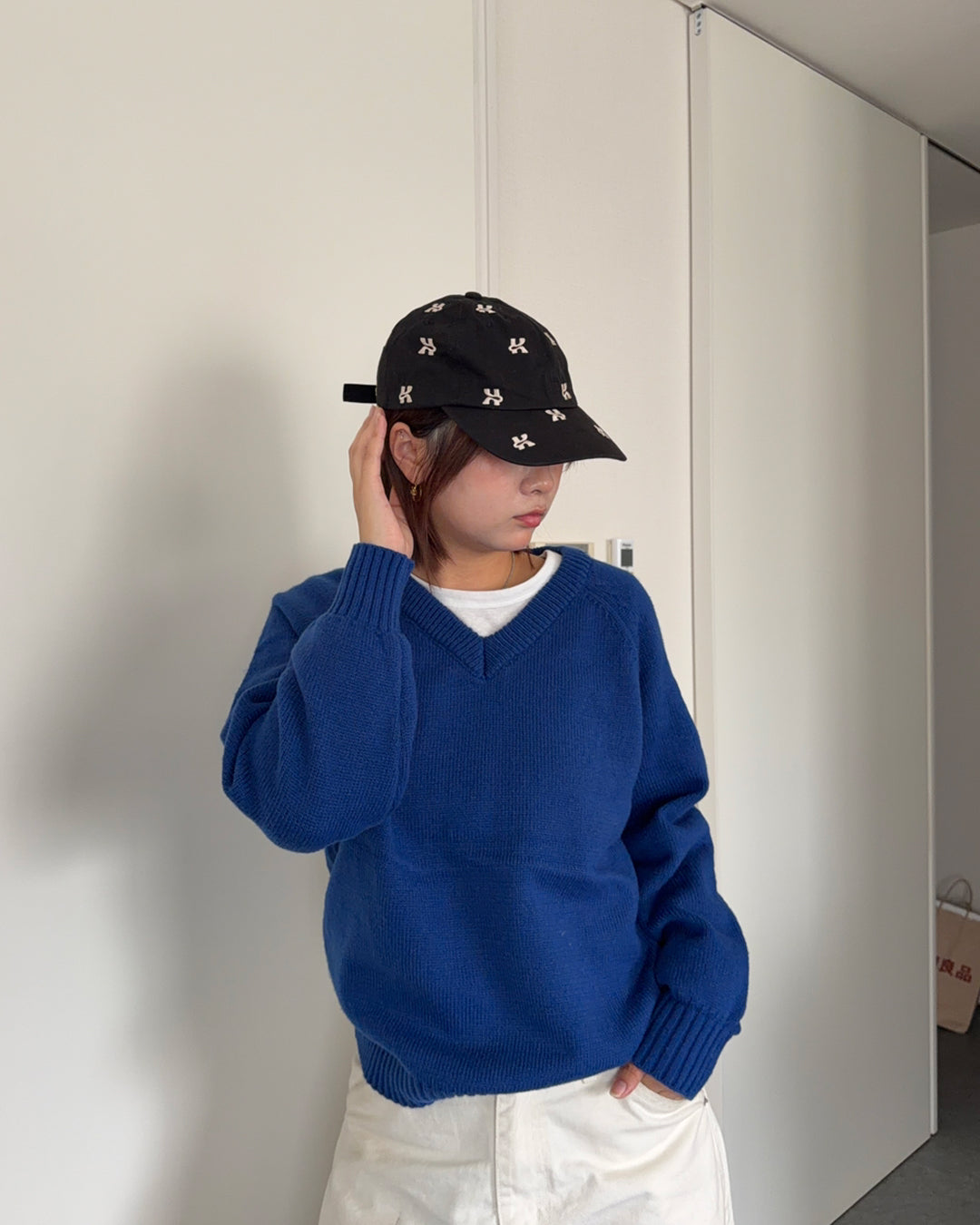 Vネックプルオーバーニット K3604