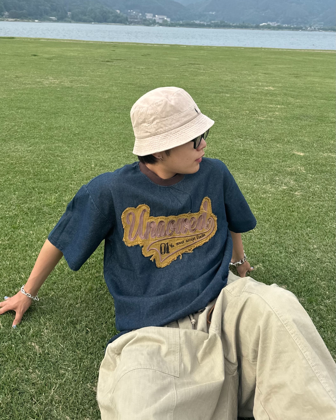 デザイン刺繍Tシャツ KA1039