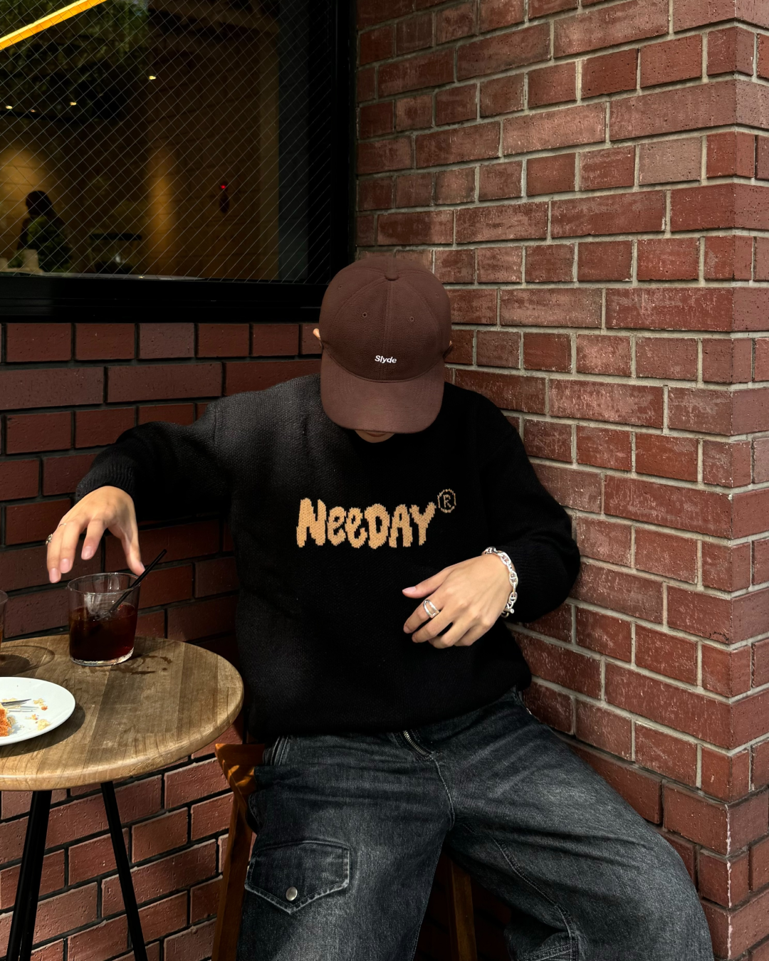 ラウンドネックロゴニット KA1309