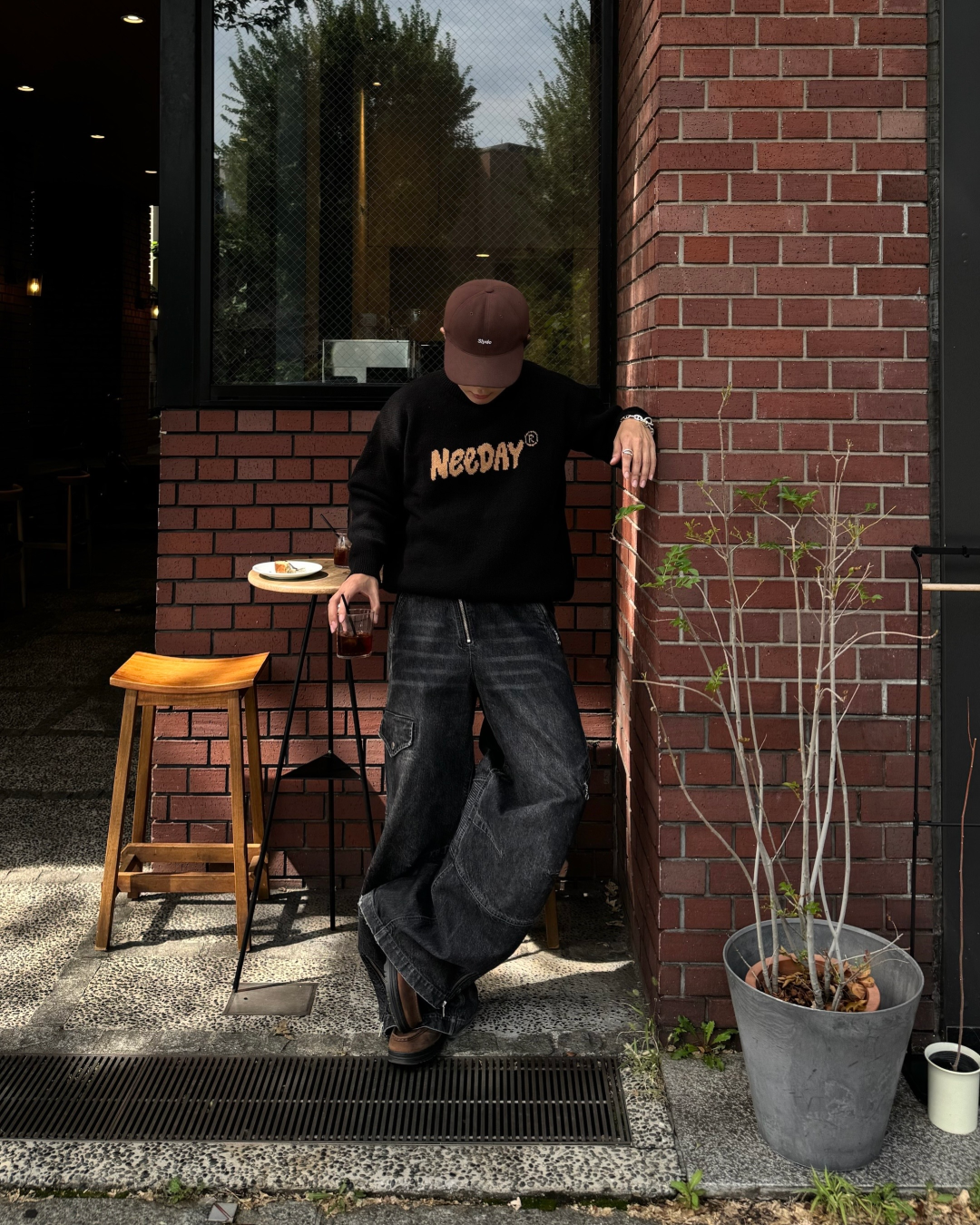 ラウンドネックロゴニット KA1309