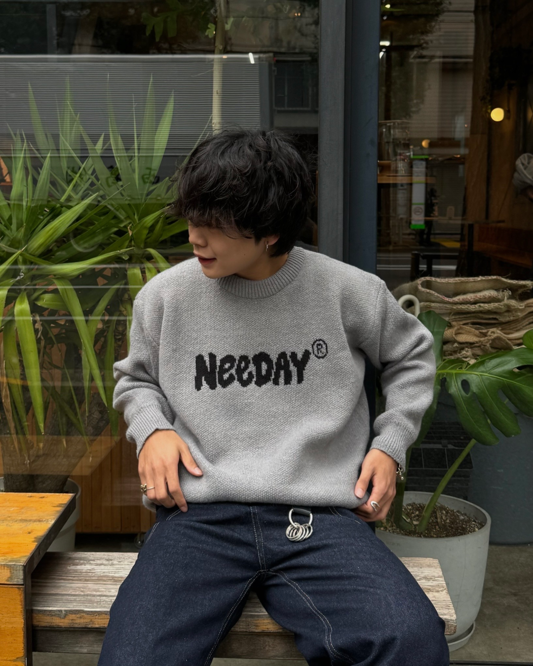 ラウンドネックロゴニット KA1309