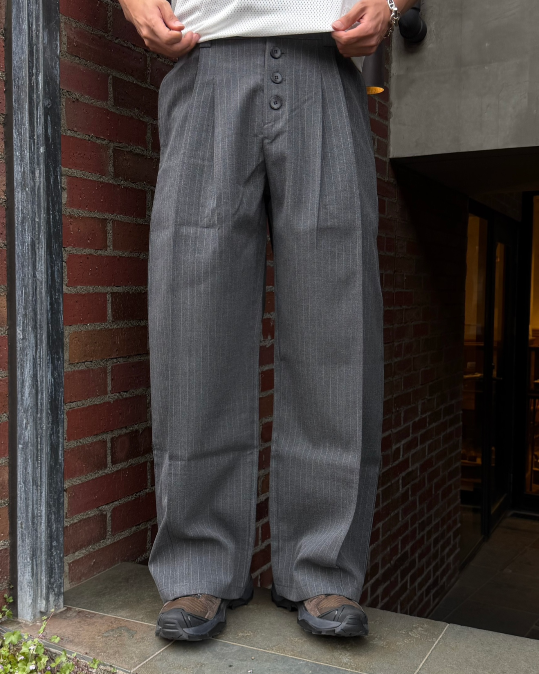 ボタンフライストライプスラックス KA7189