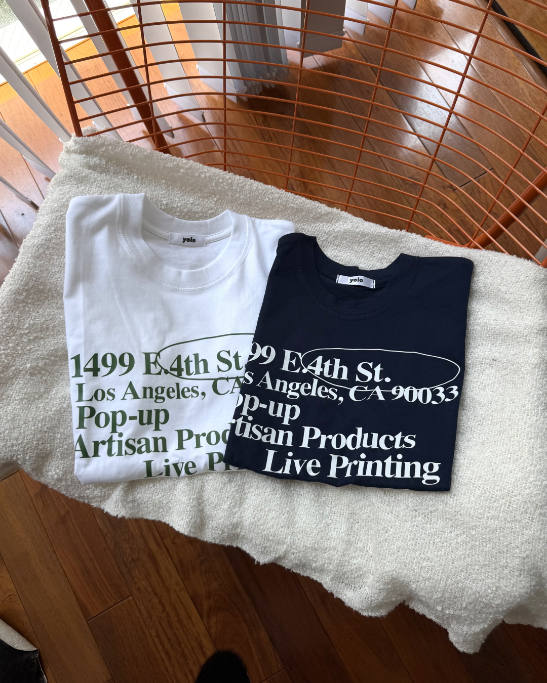 ポップグラフィックTシャツ KA7384