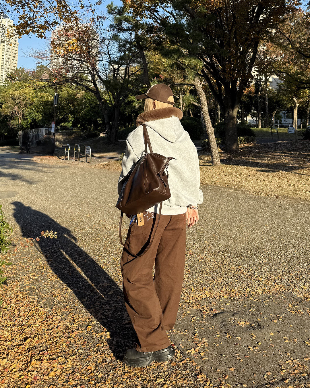 ルーズシルエットファージップアップフーディ
KC0180