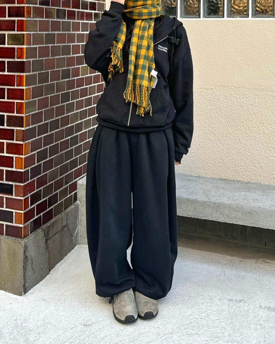 ウエストタックスウェットパンツ KM0008