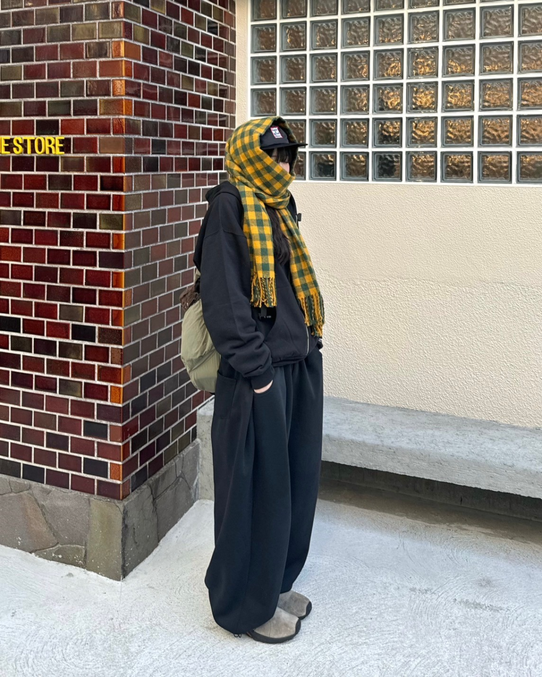 ウエストタックスウェットパンツ KM0008