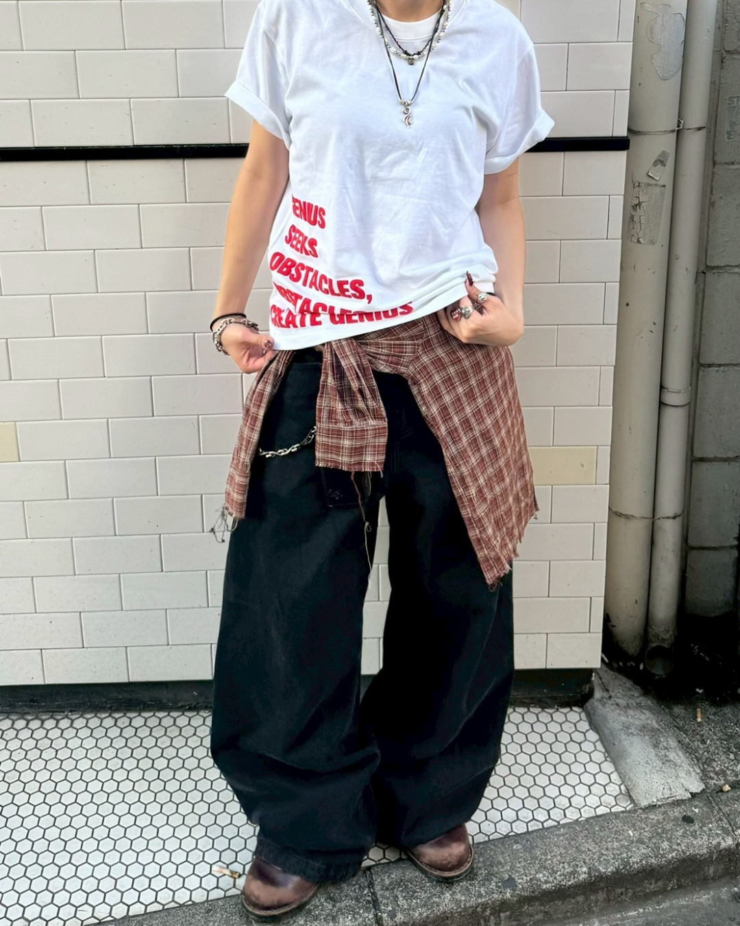 フロントロゴプリントTシャツ KM1056