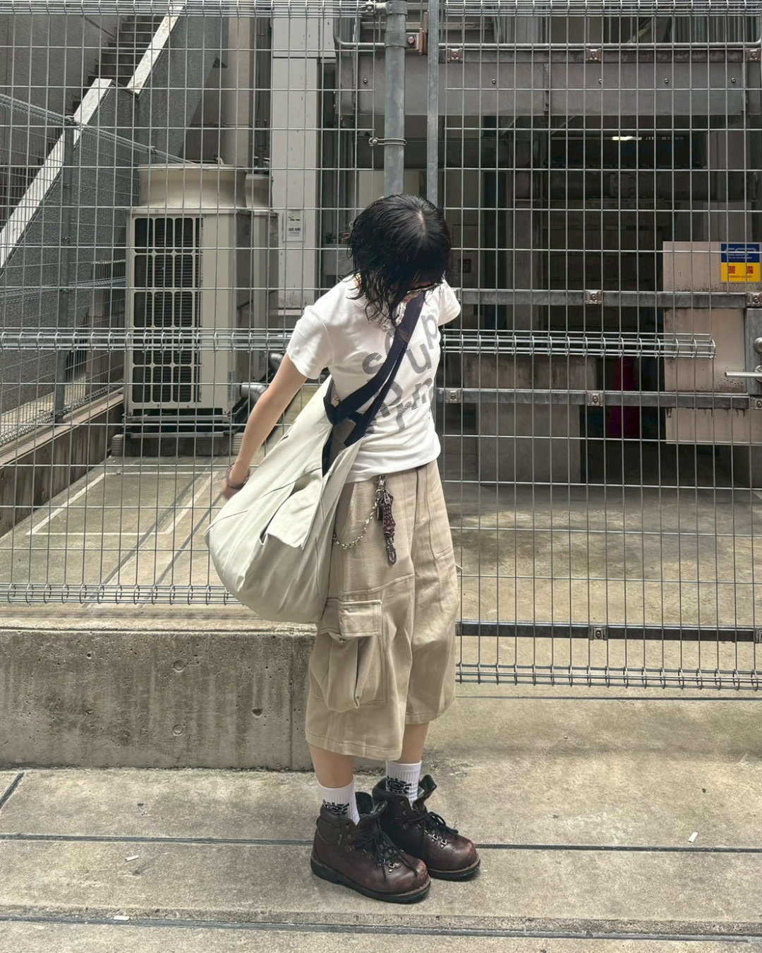 ステッチカーゴハーフパンツ KM1139