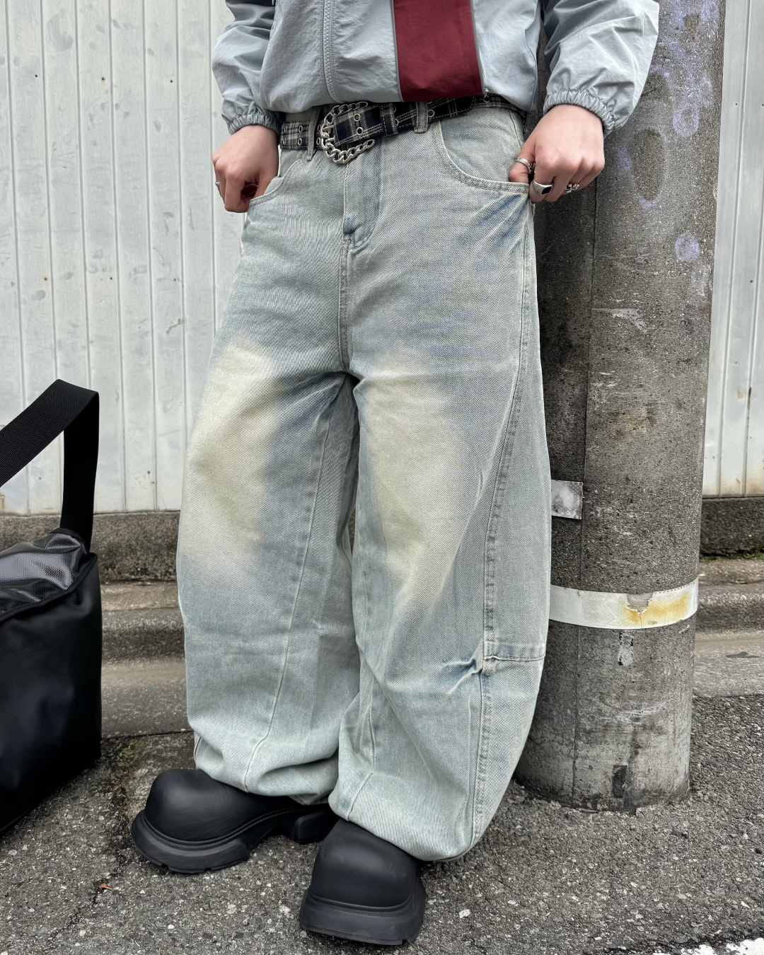 ライトブルーウォッシュデニムパンツ KM7027