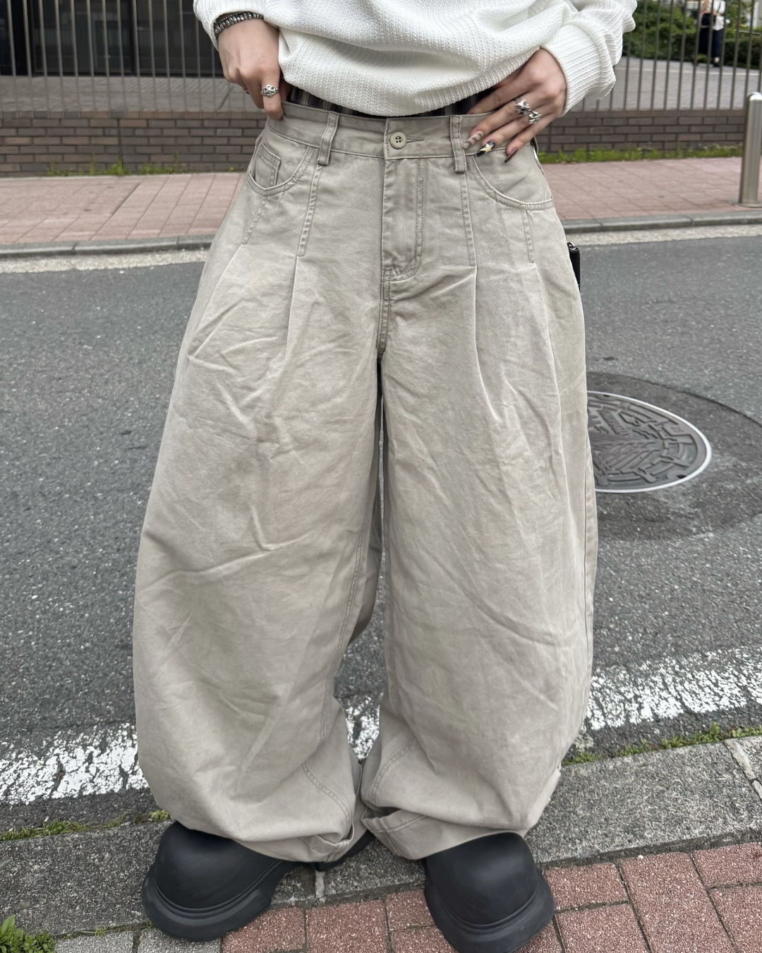 2タックワイドレッグパンツ KM7082