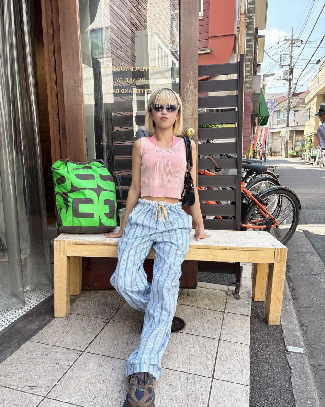 ホルターネックノースリニット KR0001