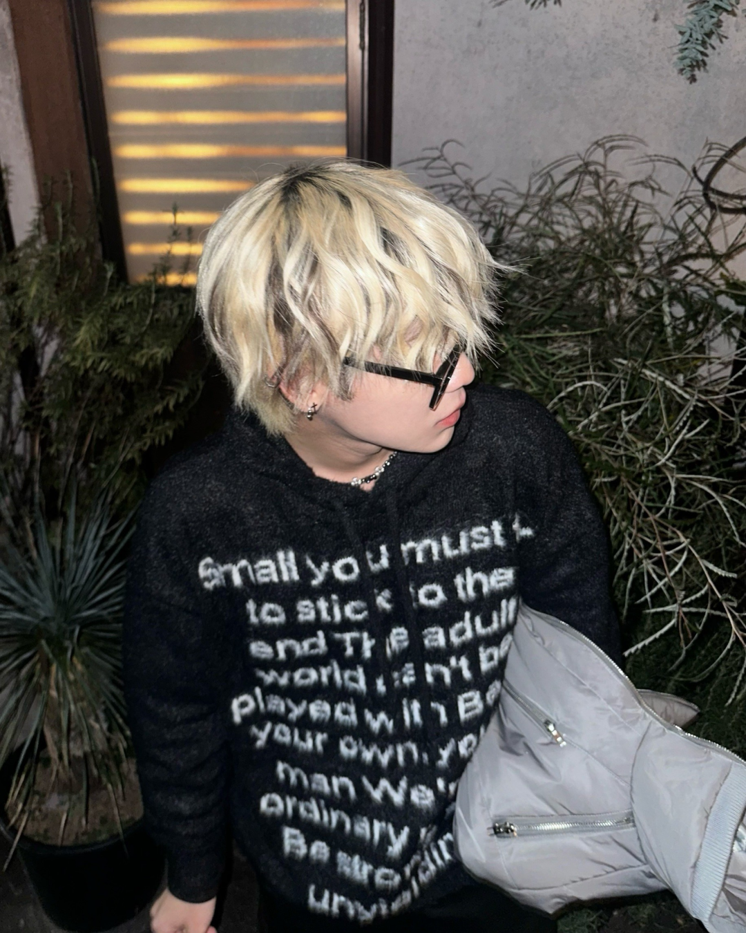 Lettering knit hoodie MO0005