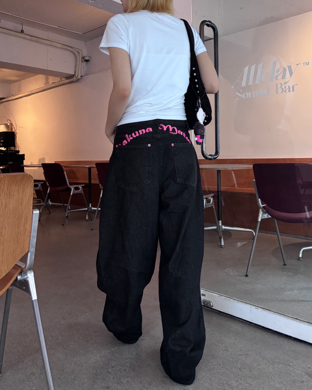 バックデザインデニムパンツ MM1037