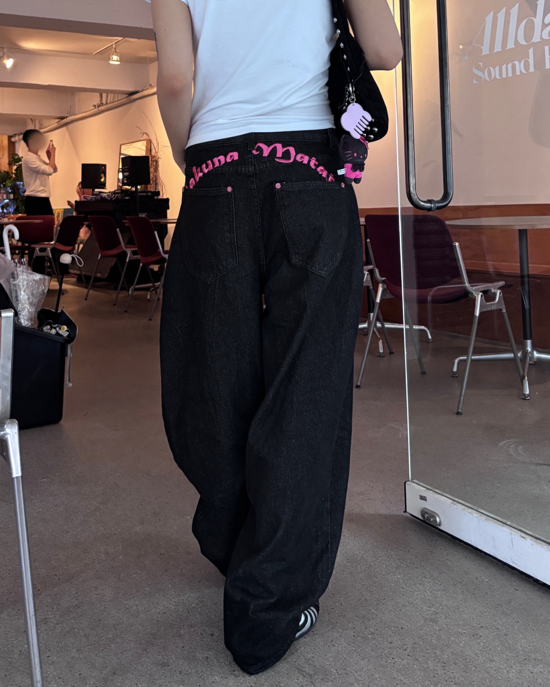 バックデザインデニムパンツ MM1037