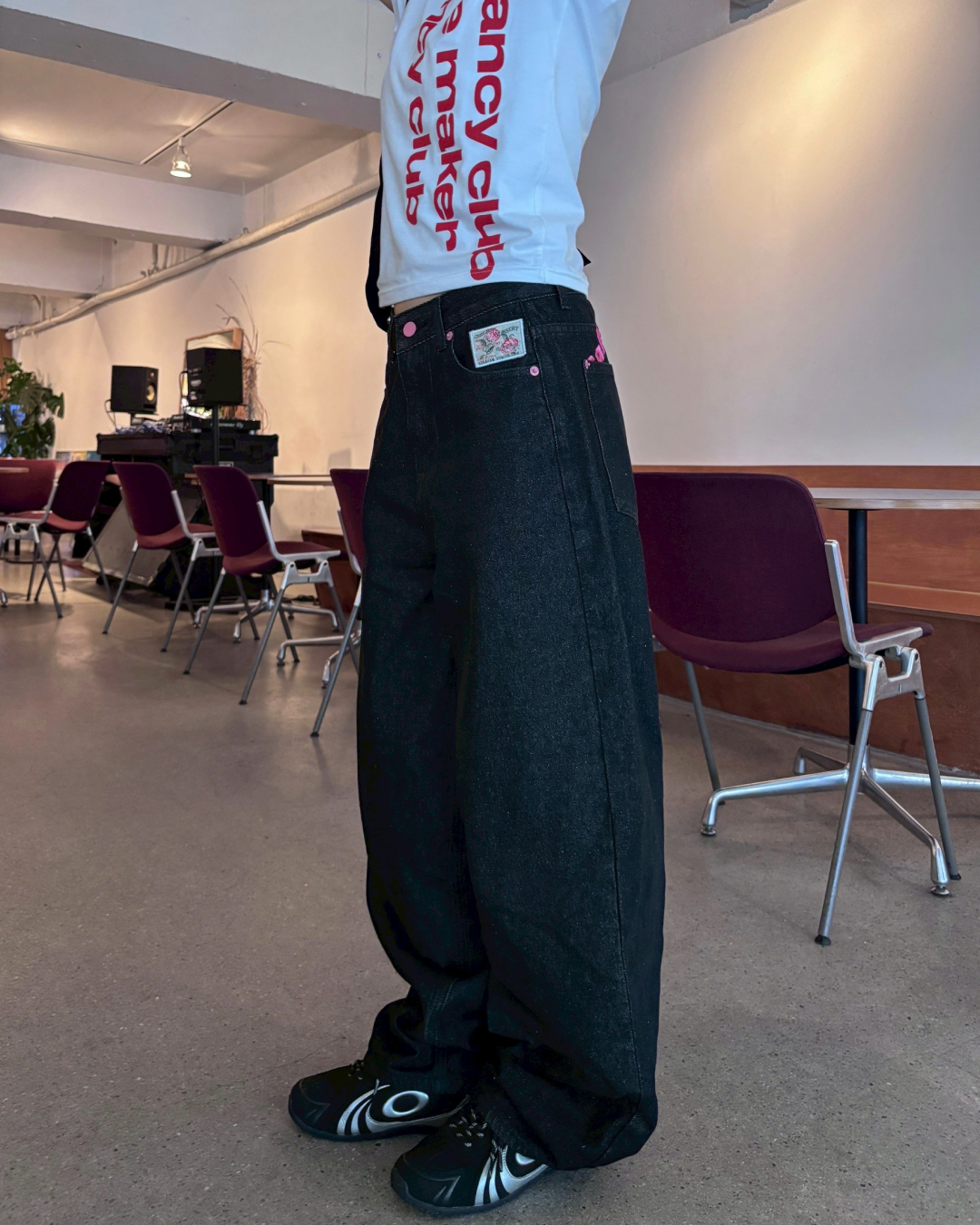 バックデザインデニムパンツ MM1037