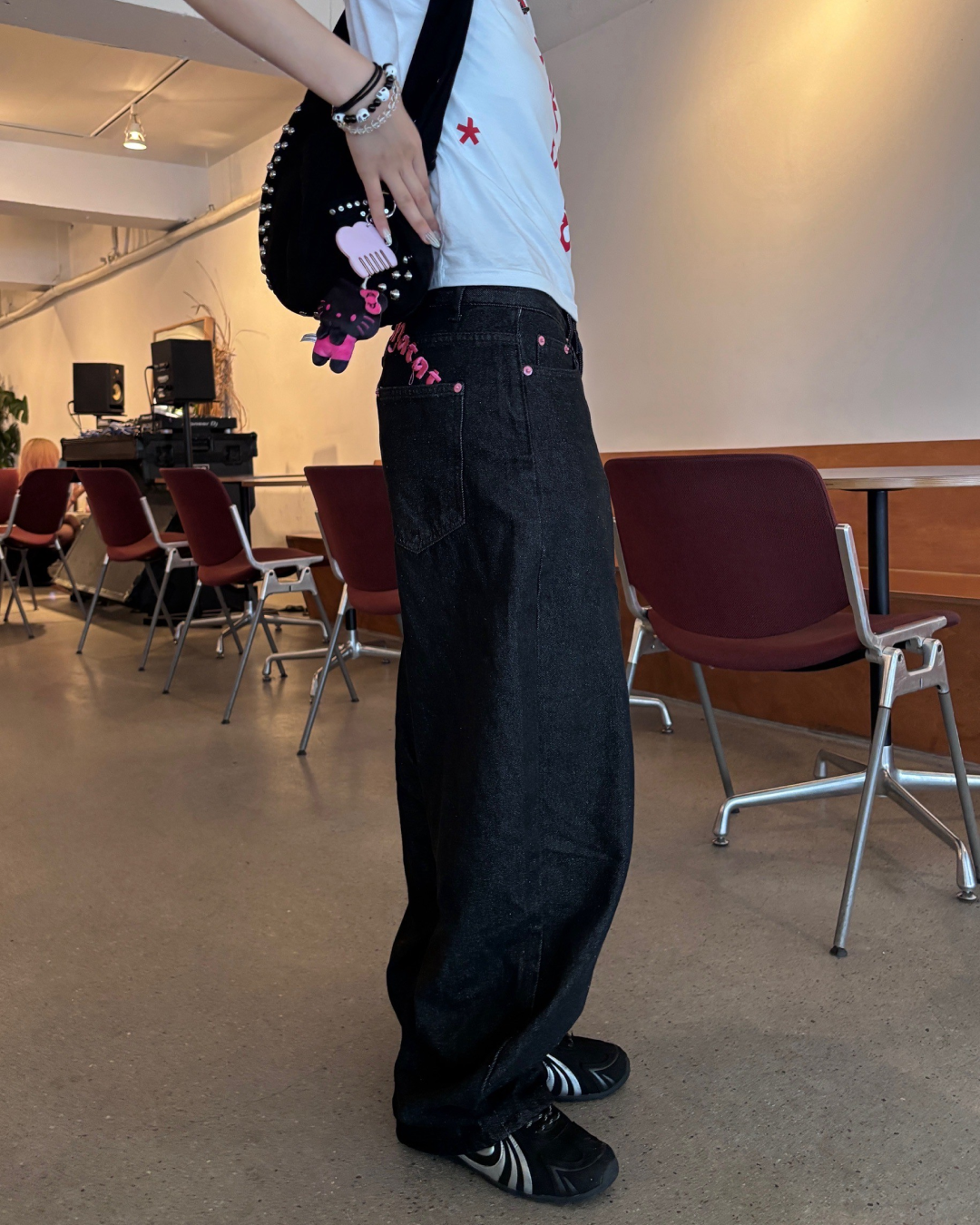 バックデザインデニムパンツ MM1037