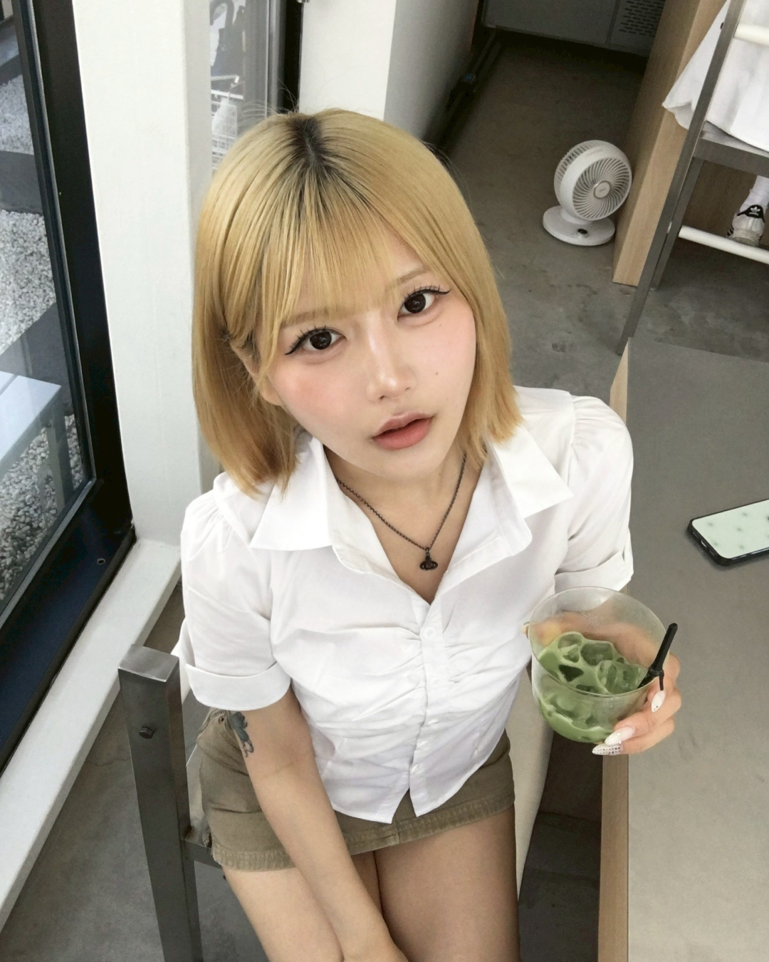 ウエストシェイプギャザーシャツ MM1038