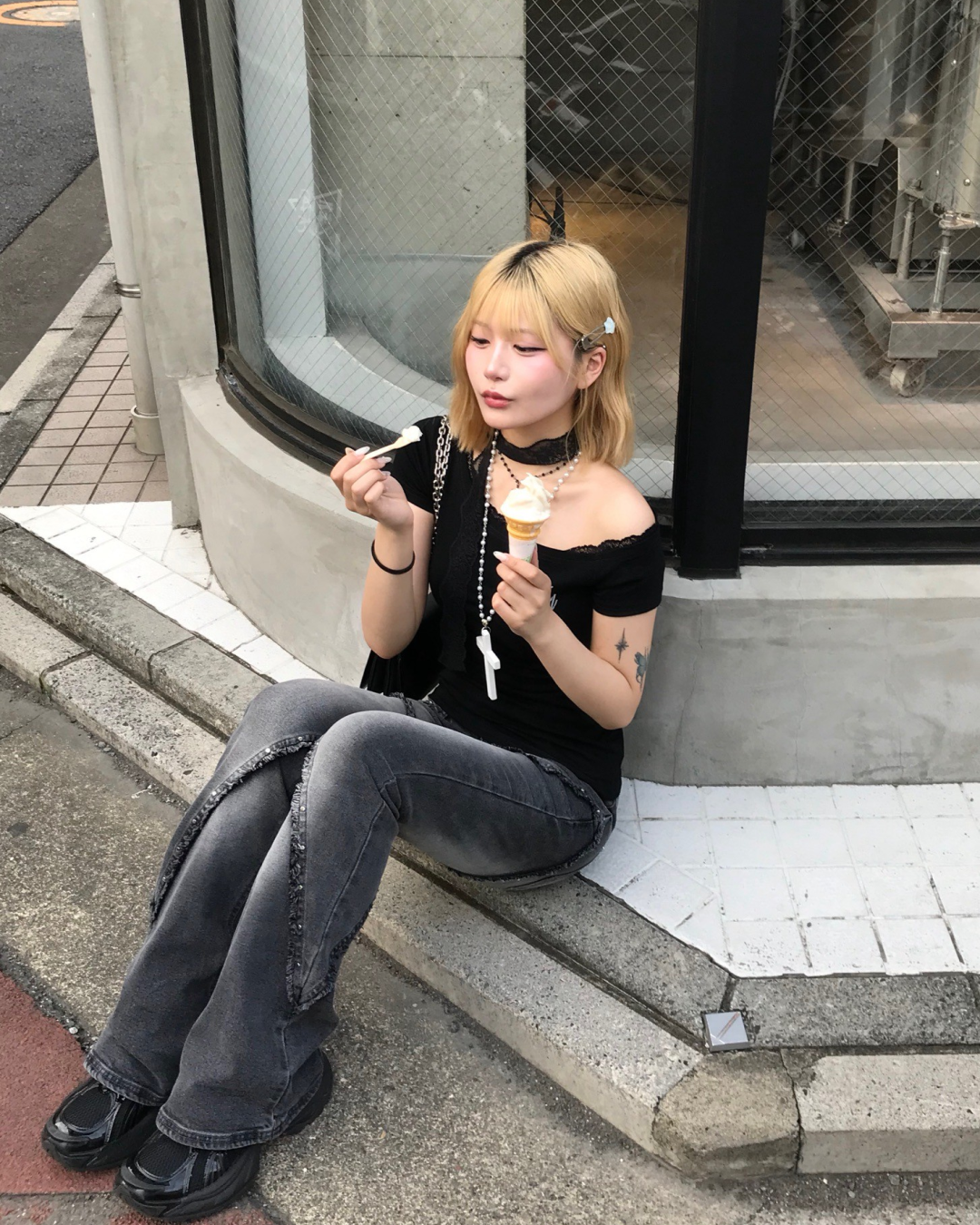 ワンショルダーレースTシャツ MM1063