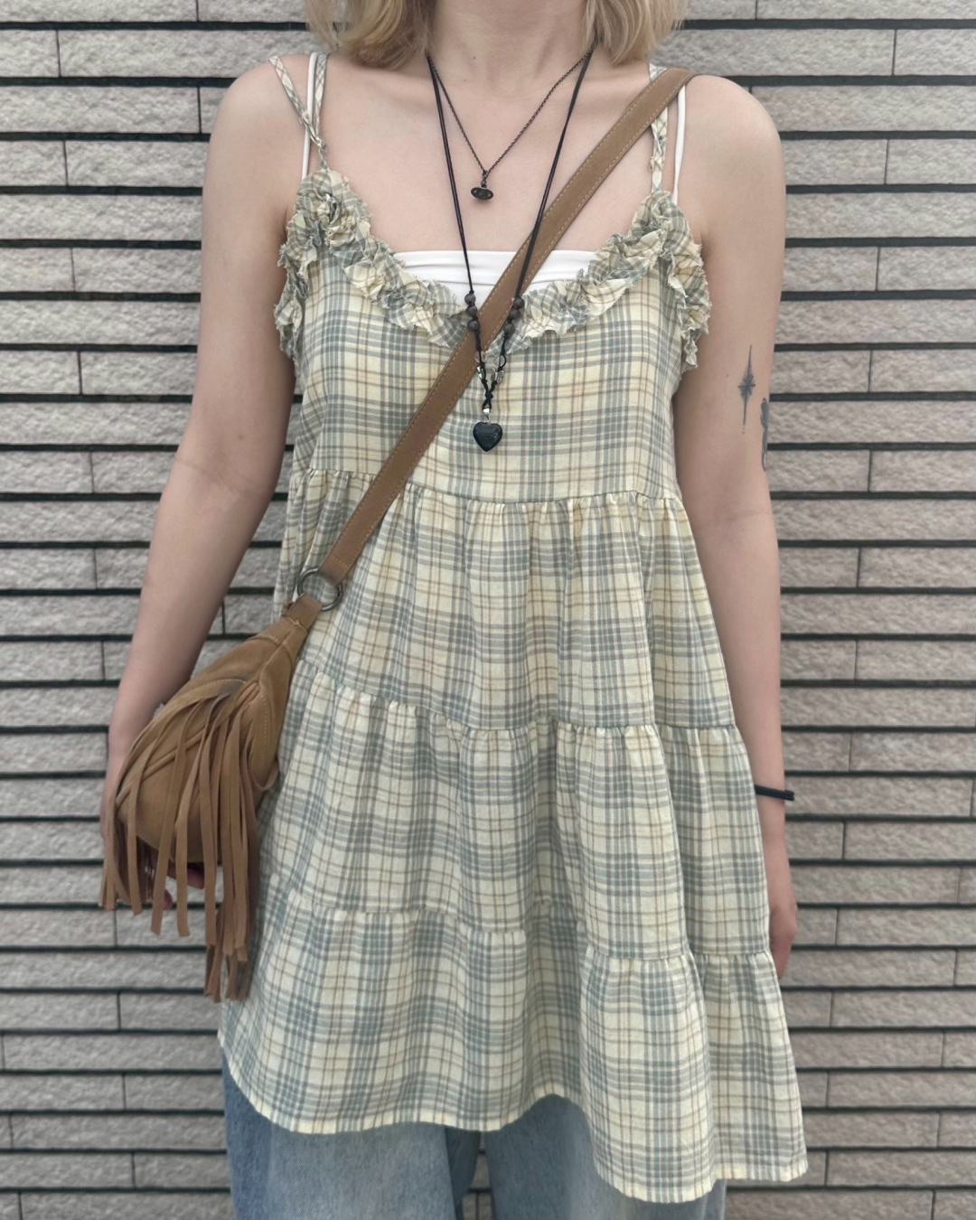 チェック柄フリルワンピース MM1095