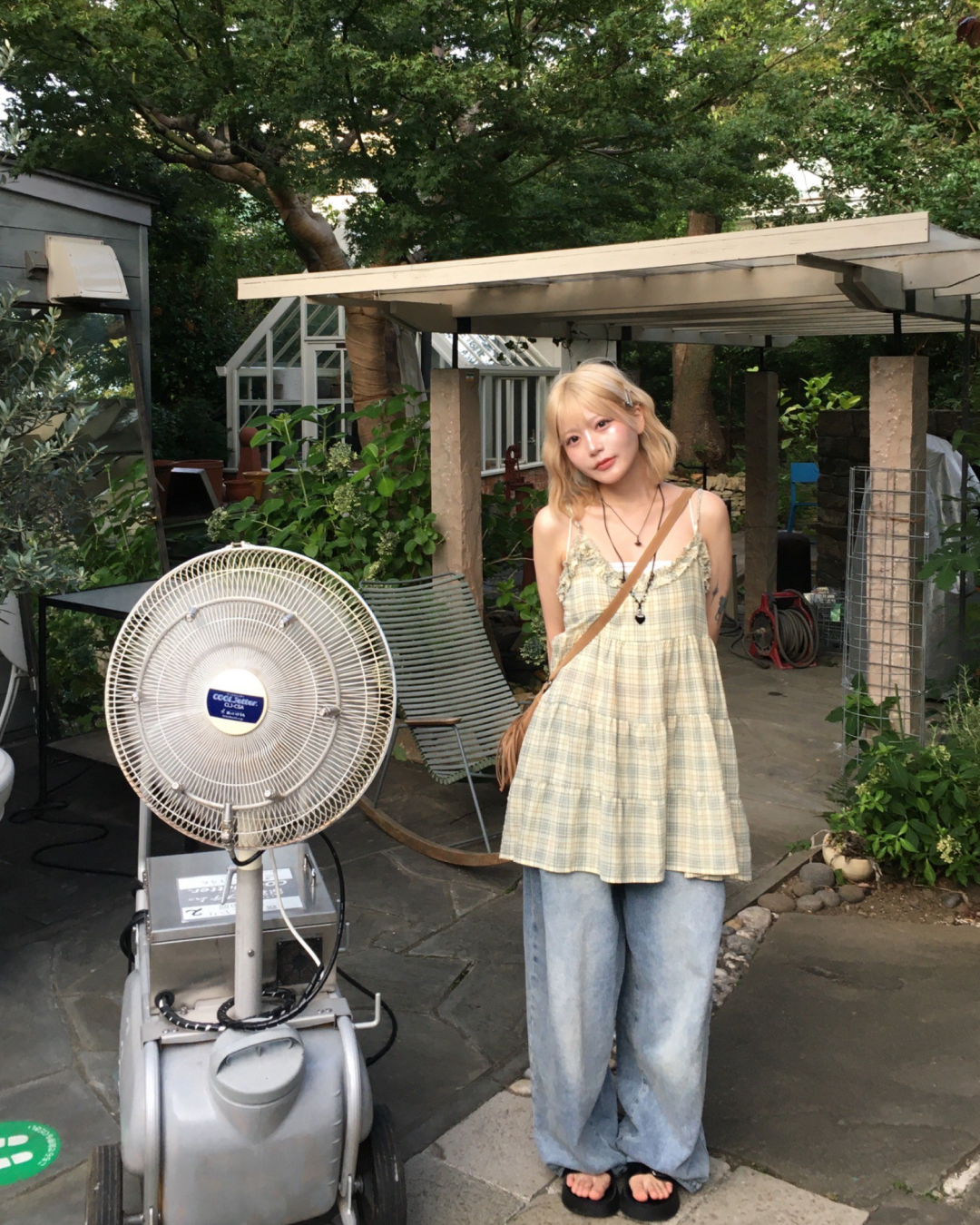 チェック柄フリルワンピース MM1095