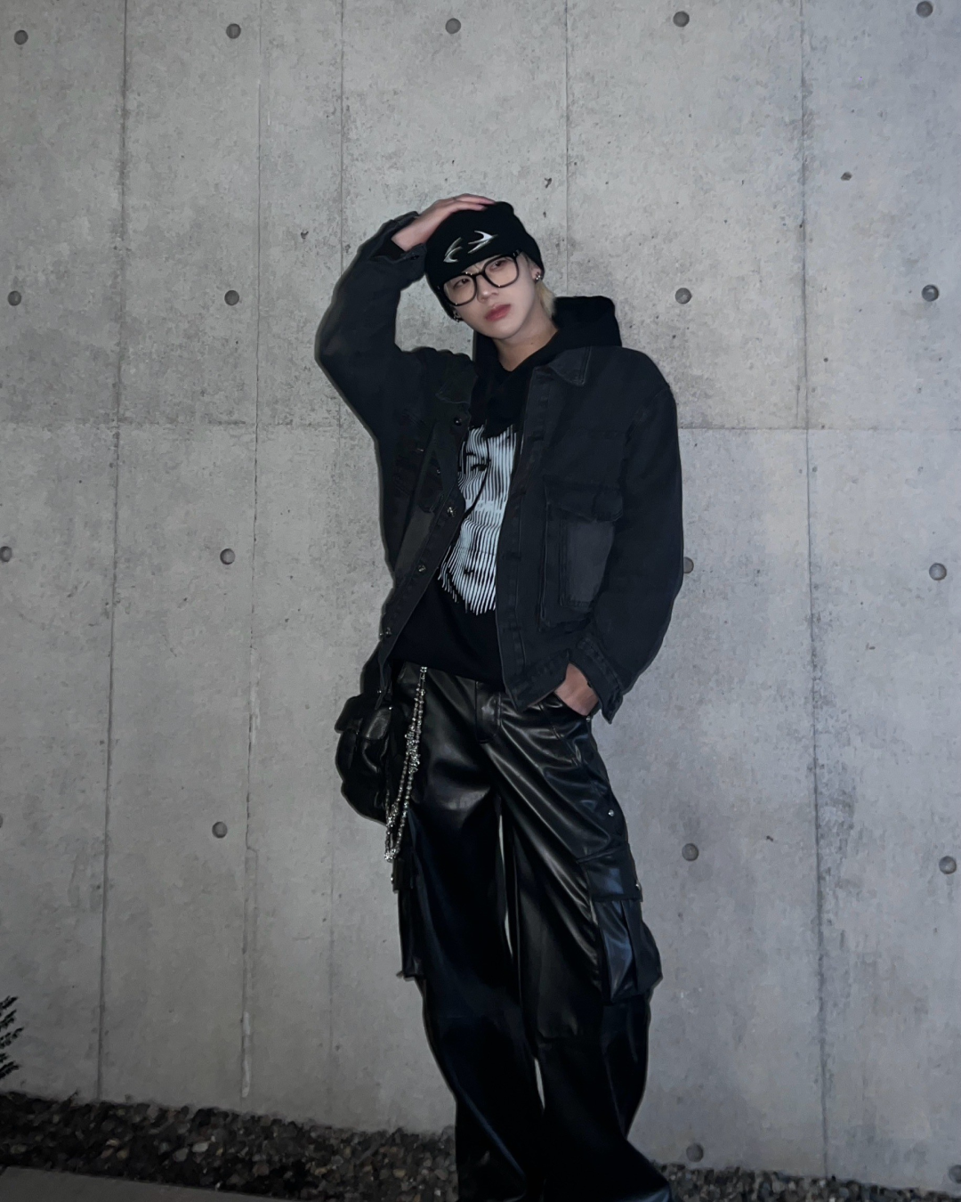 Washed black denim jacket MO0011