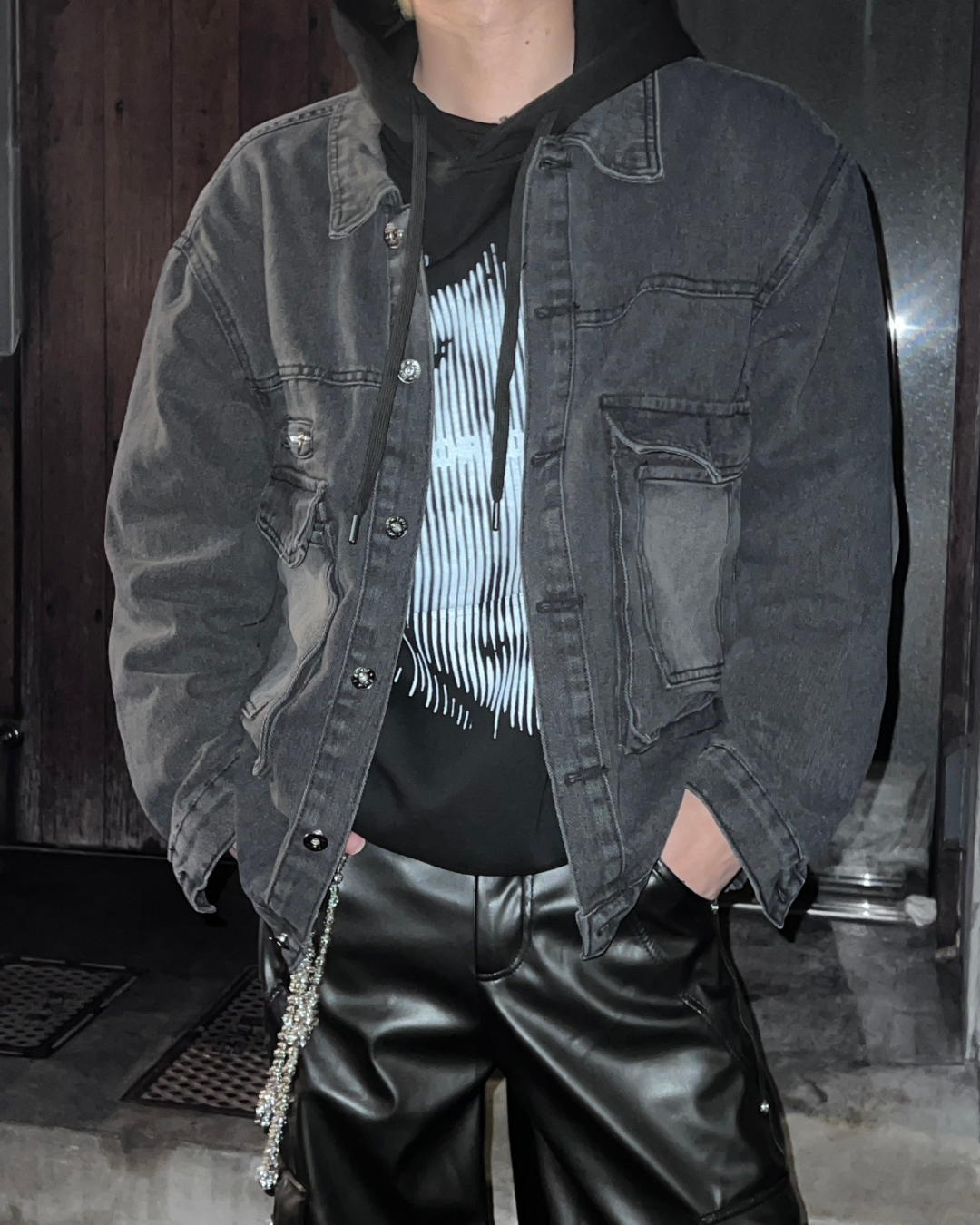 GIVENCHYジバンシーダメージ加工ブラックデニムジャケット GIVENCHYジバンシーダメージ加工ブラックデニムジャケット