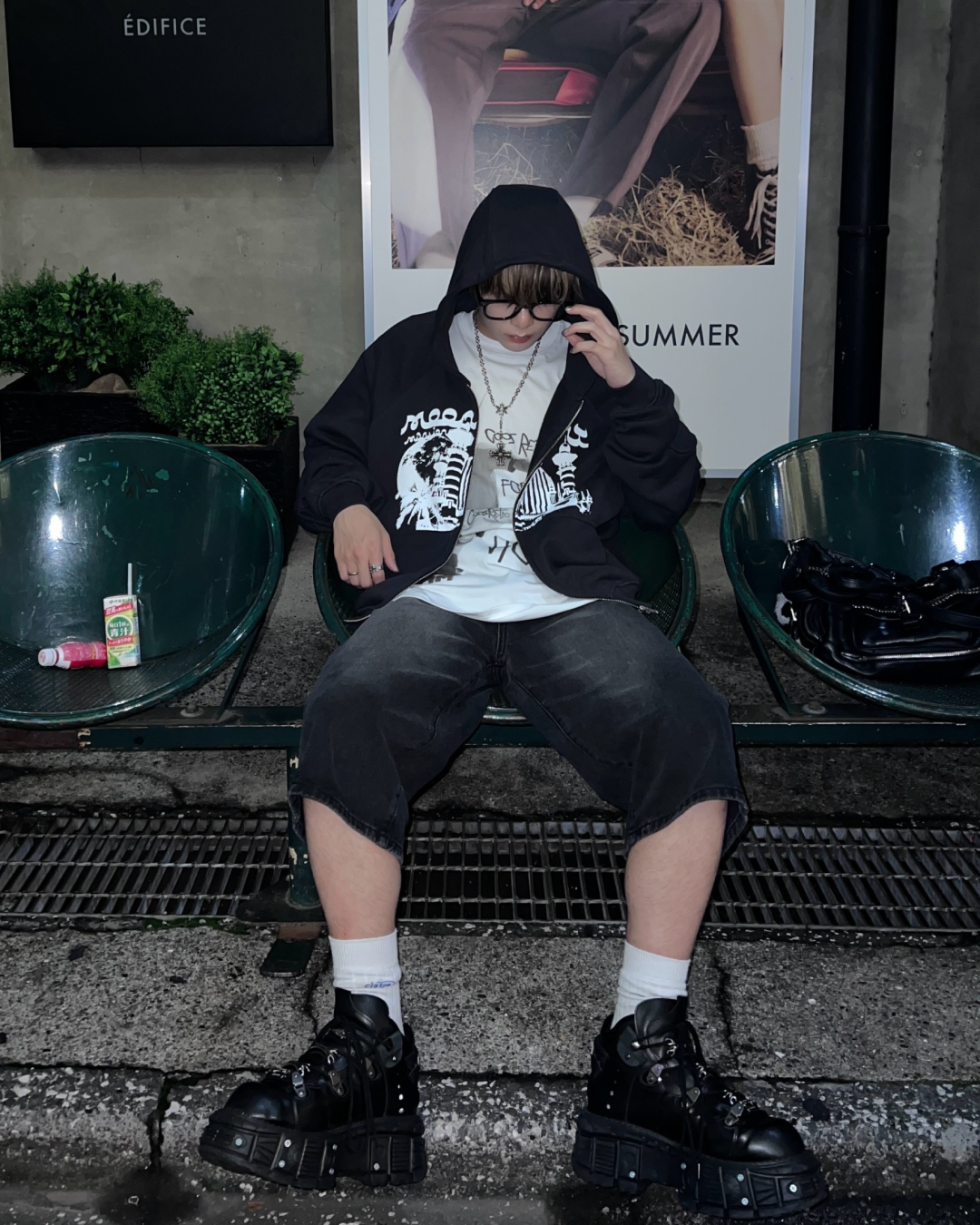 ブラックハーフデニムパンツ MO0021 – YOLO(ヨロ)|ファッション通販 ブラックハーフデニムパンツ MO0021 – YOLO(ヨロ)|ファッション通販