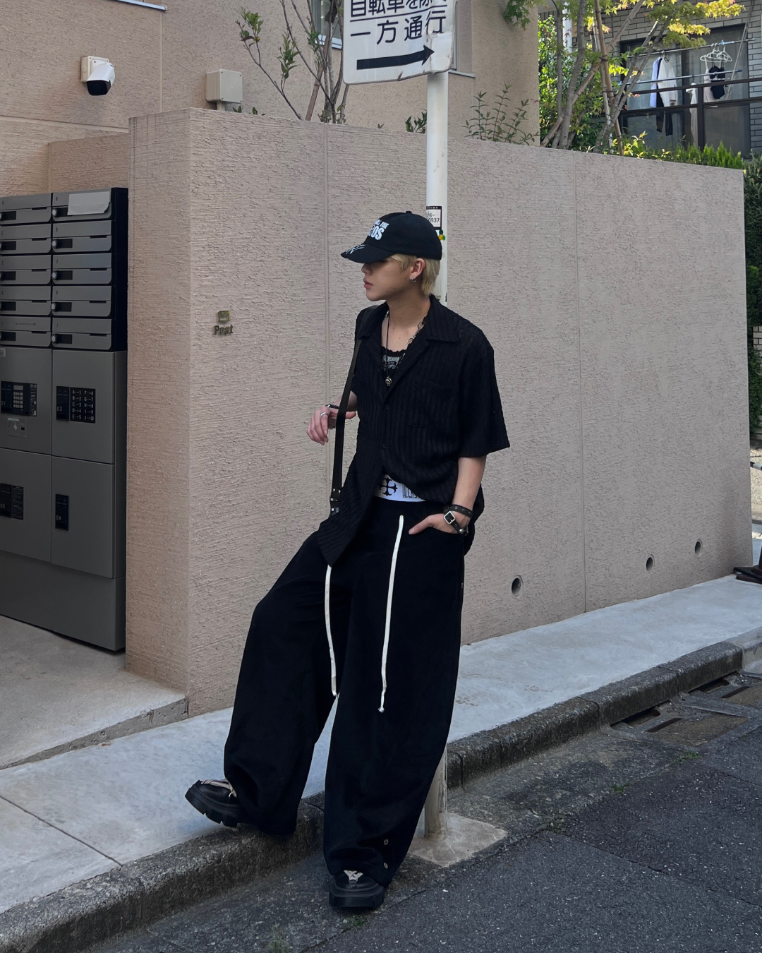 ブラックサマーシャツ MO1000