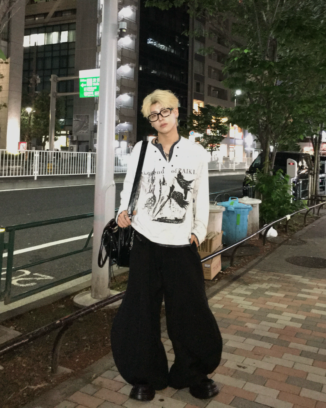 バルーンシルエットパンツ MO1018