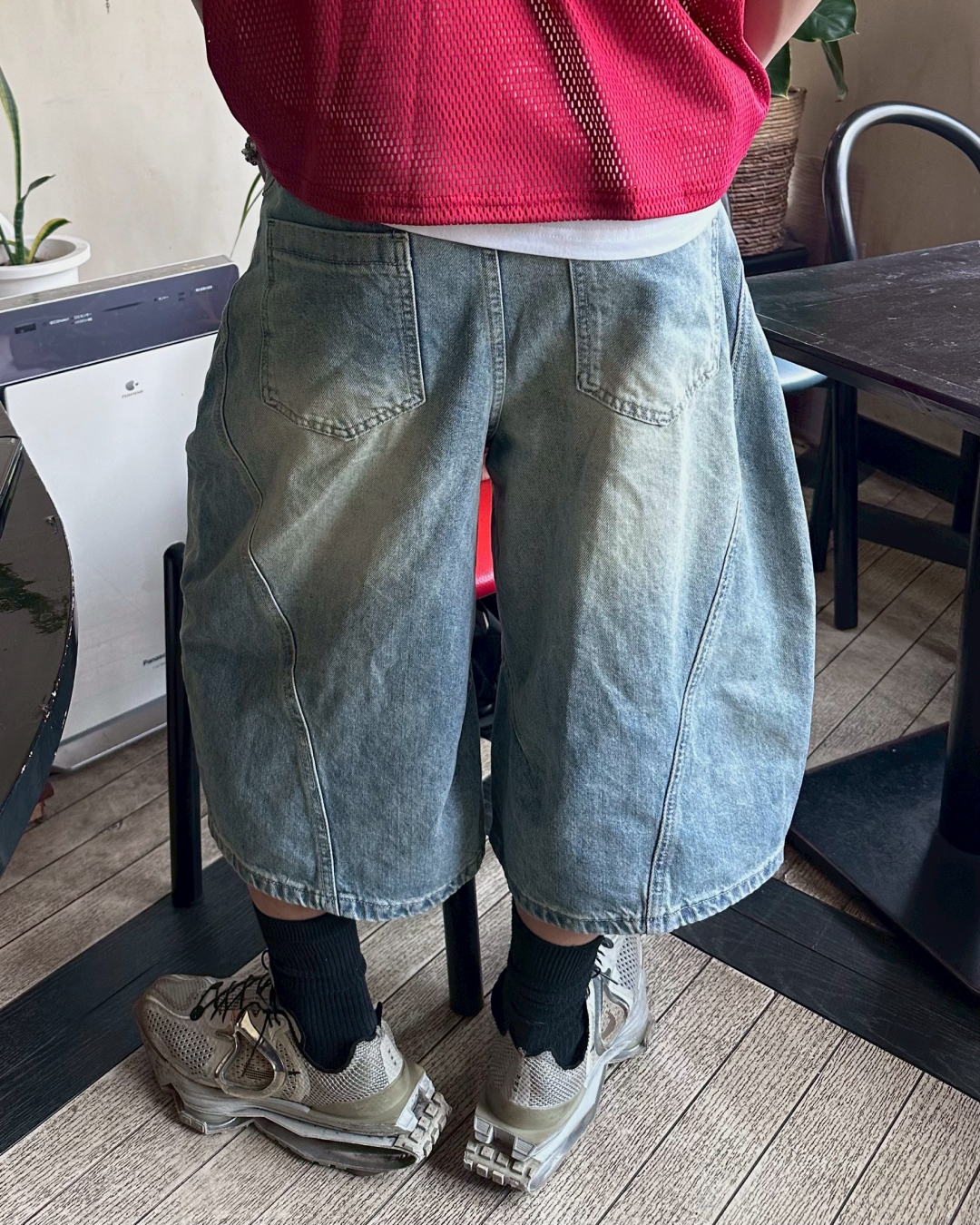 クロップドバルーンデニムパンツ MO1030