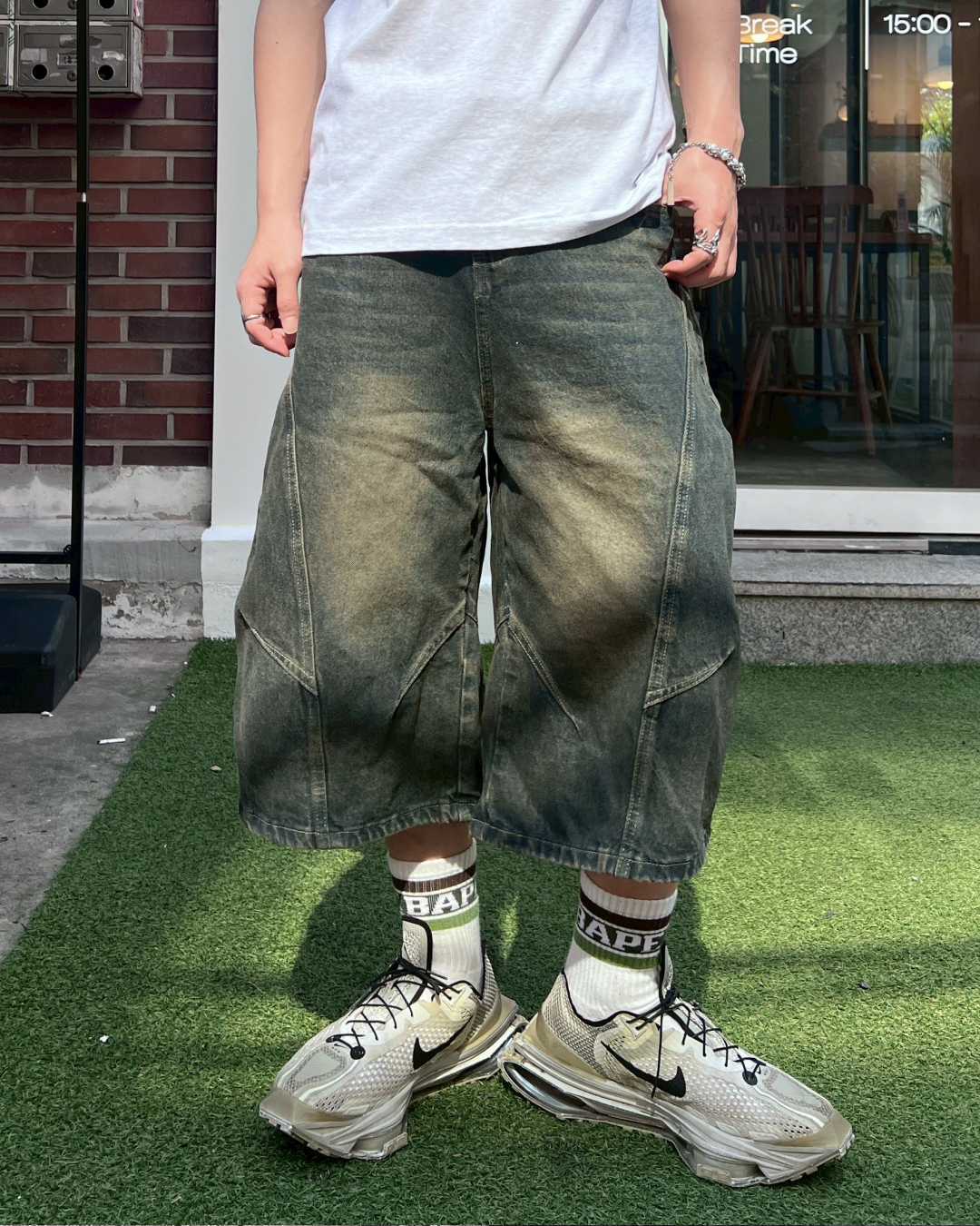 クロップドバルーンデニムパンツ MO1030