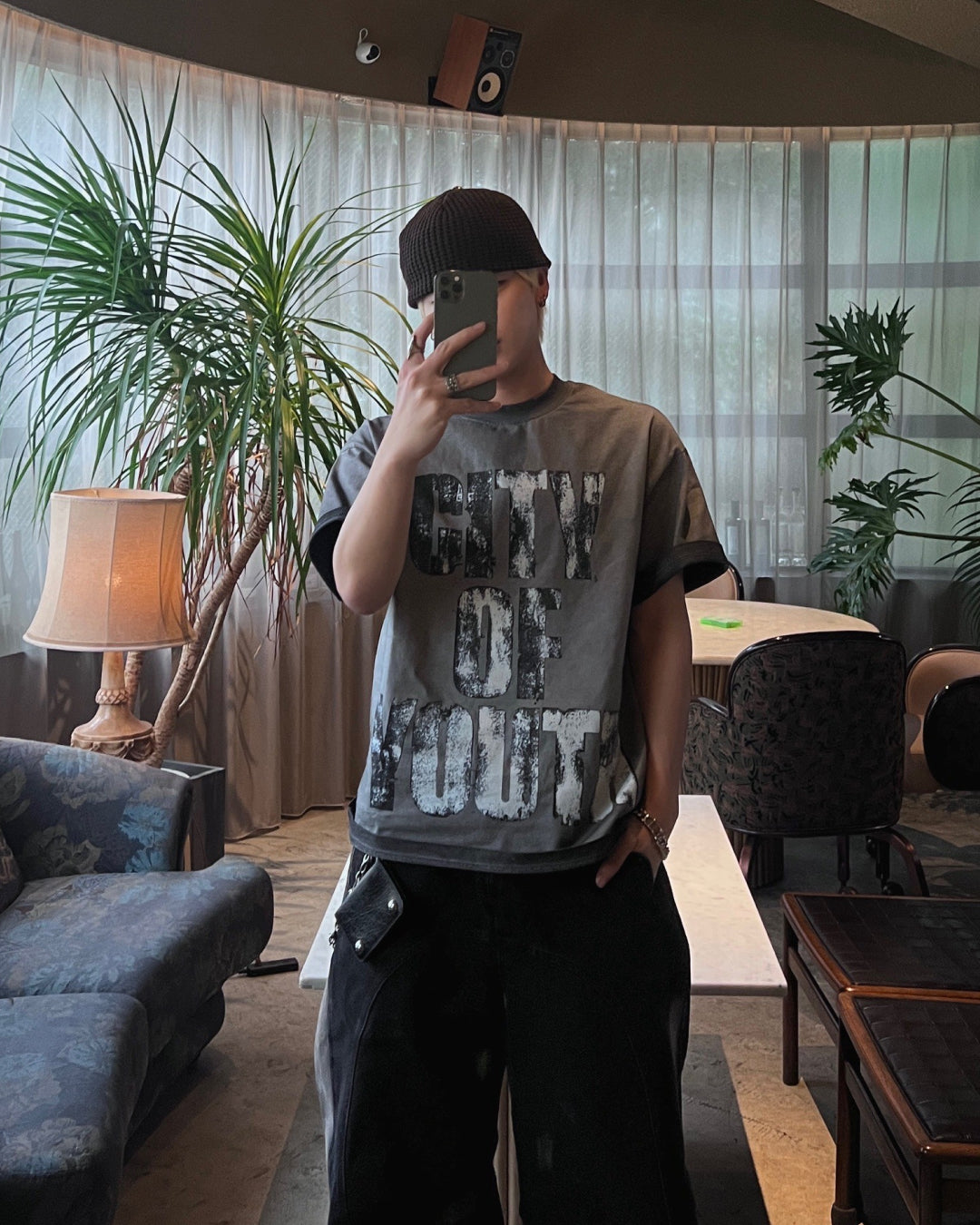スプレーグラフィックピグメントTシャツ MO1110