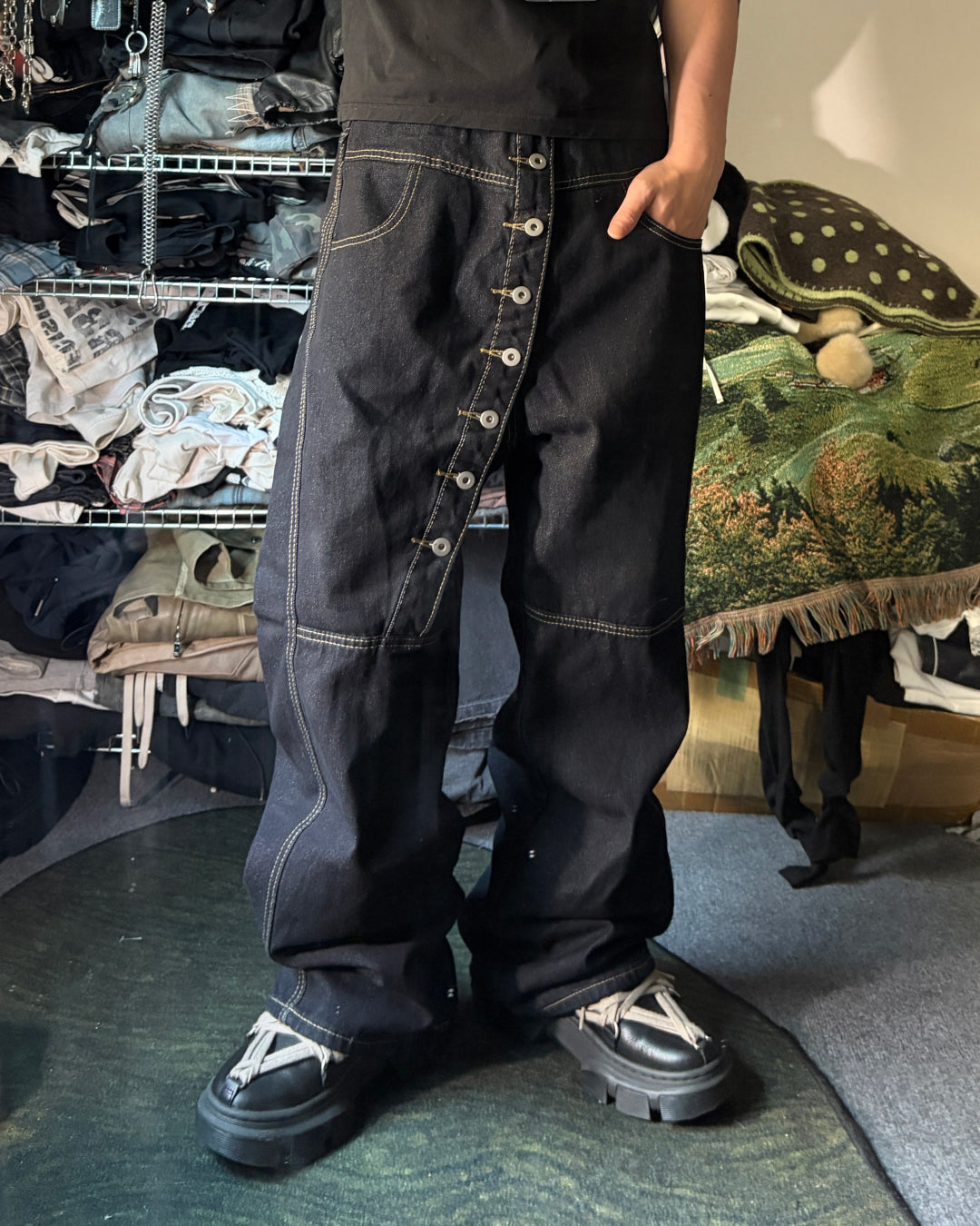 ステッチデザインデニムパンツ MO3013 – YOLO（ヨロ）｜ファッション通販