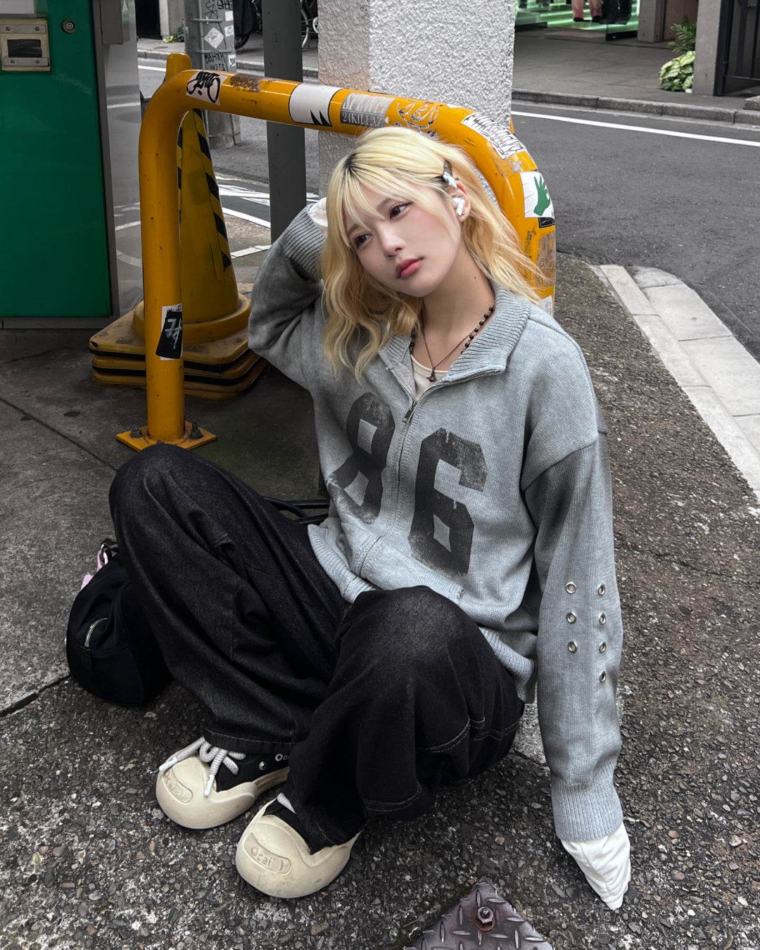 【即納】ナンバリングジップアップニット MO5013