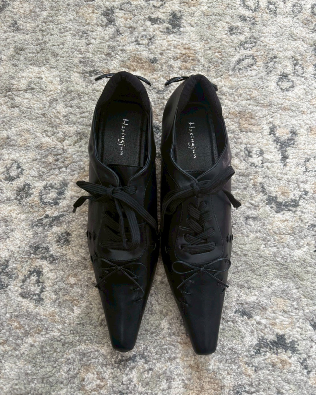 レースアップリボンパンプス
MU0213