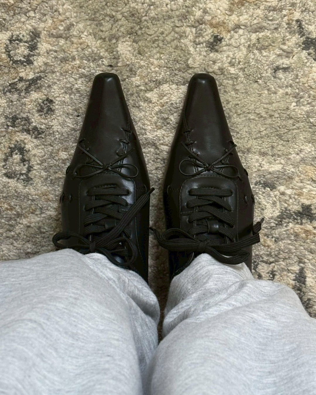 レースアップリボンパンプス
MU0213