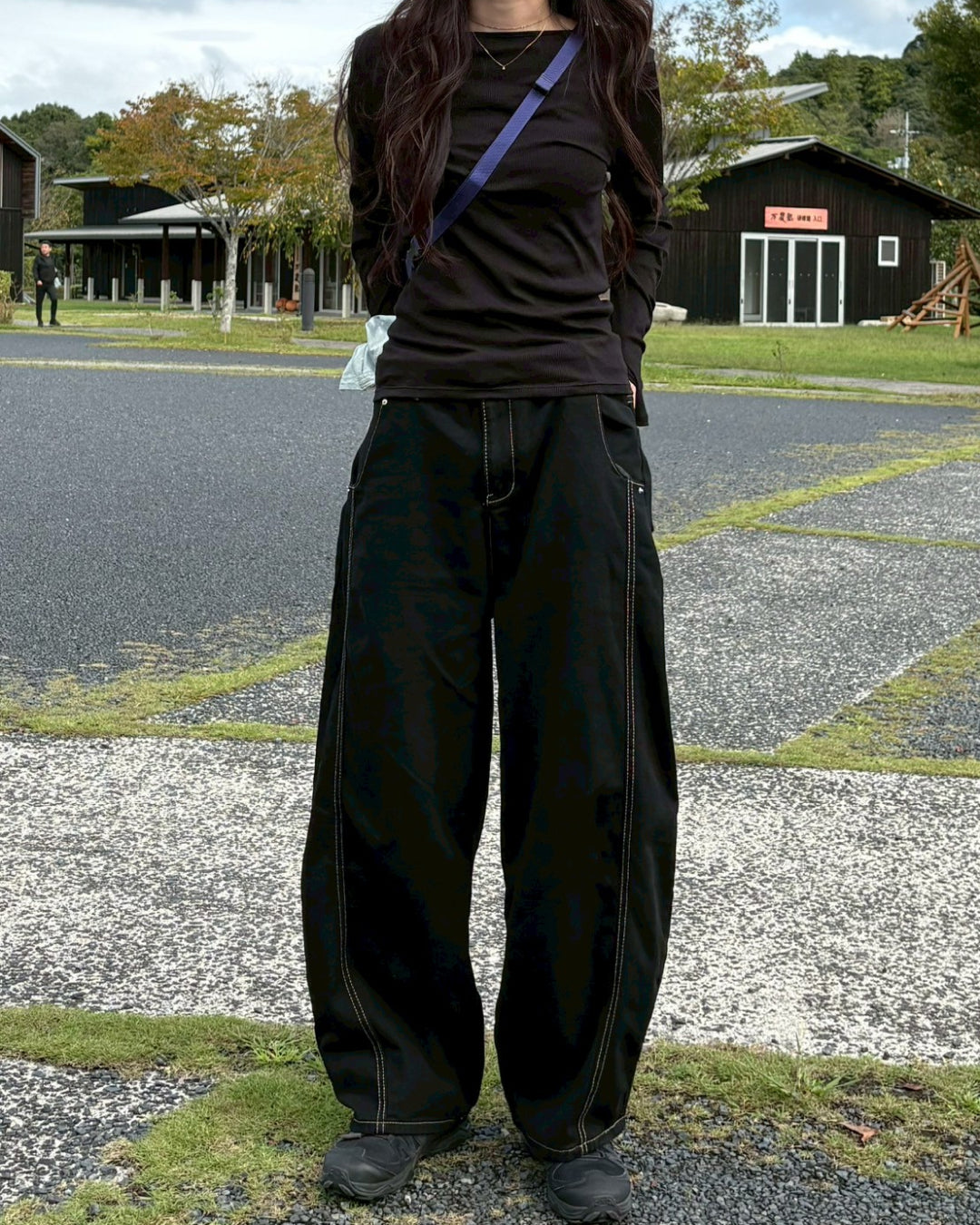 ステッチラインカーブデニムパンツ
MU0265